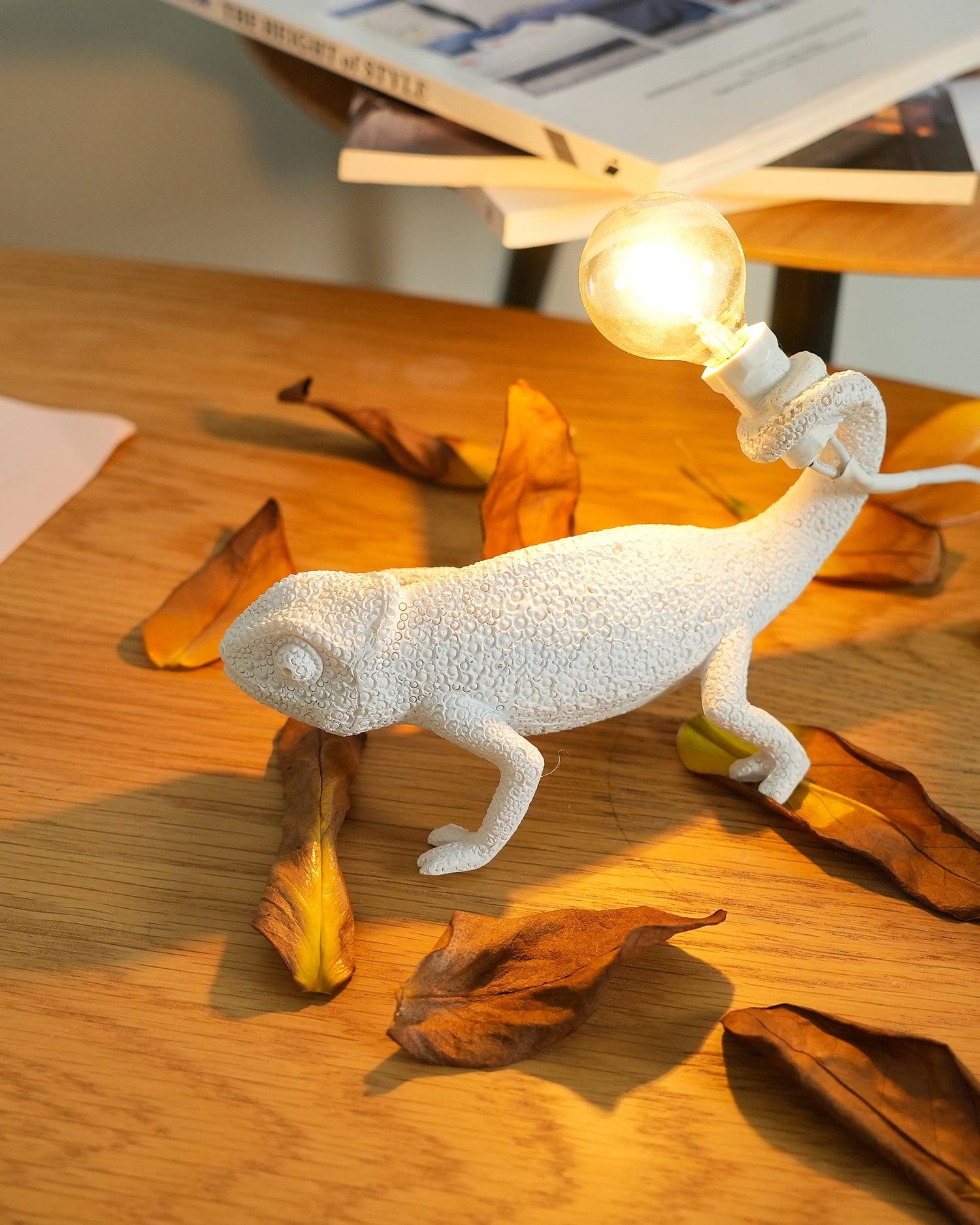 Cassian Table Lamp
