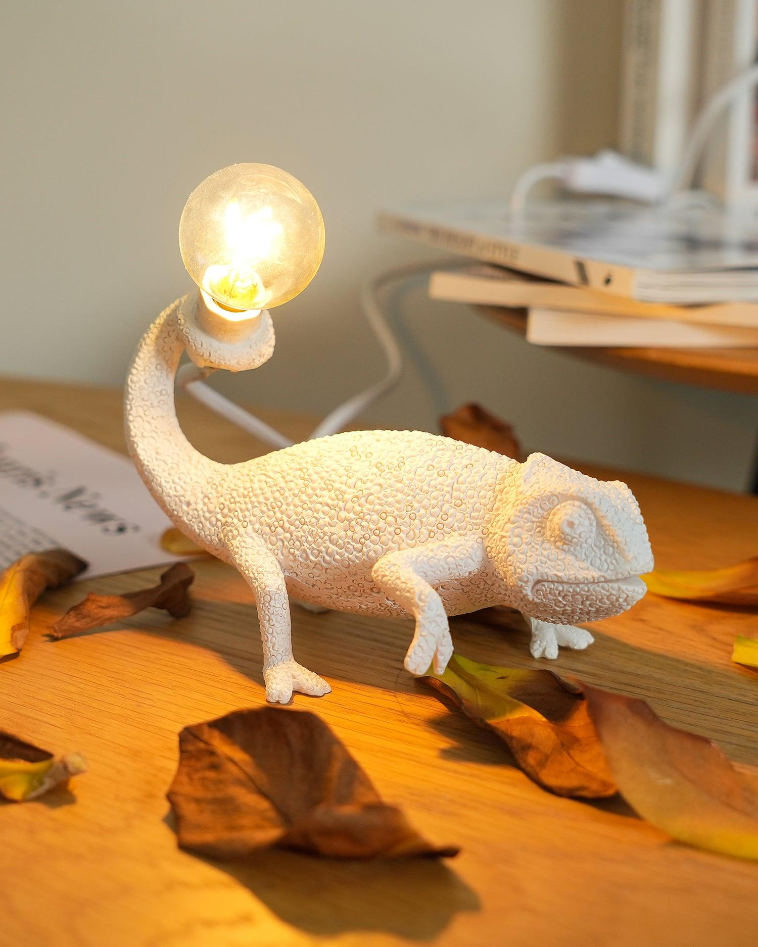 Cassian Table Lamp