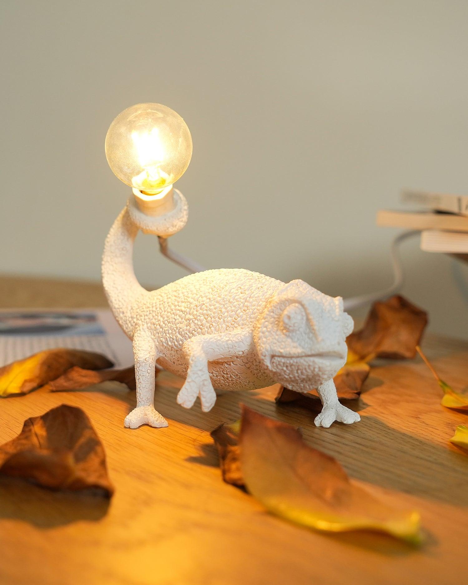 Cassian Table Lamp