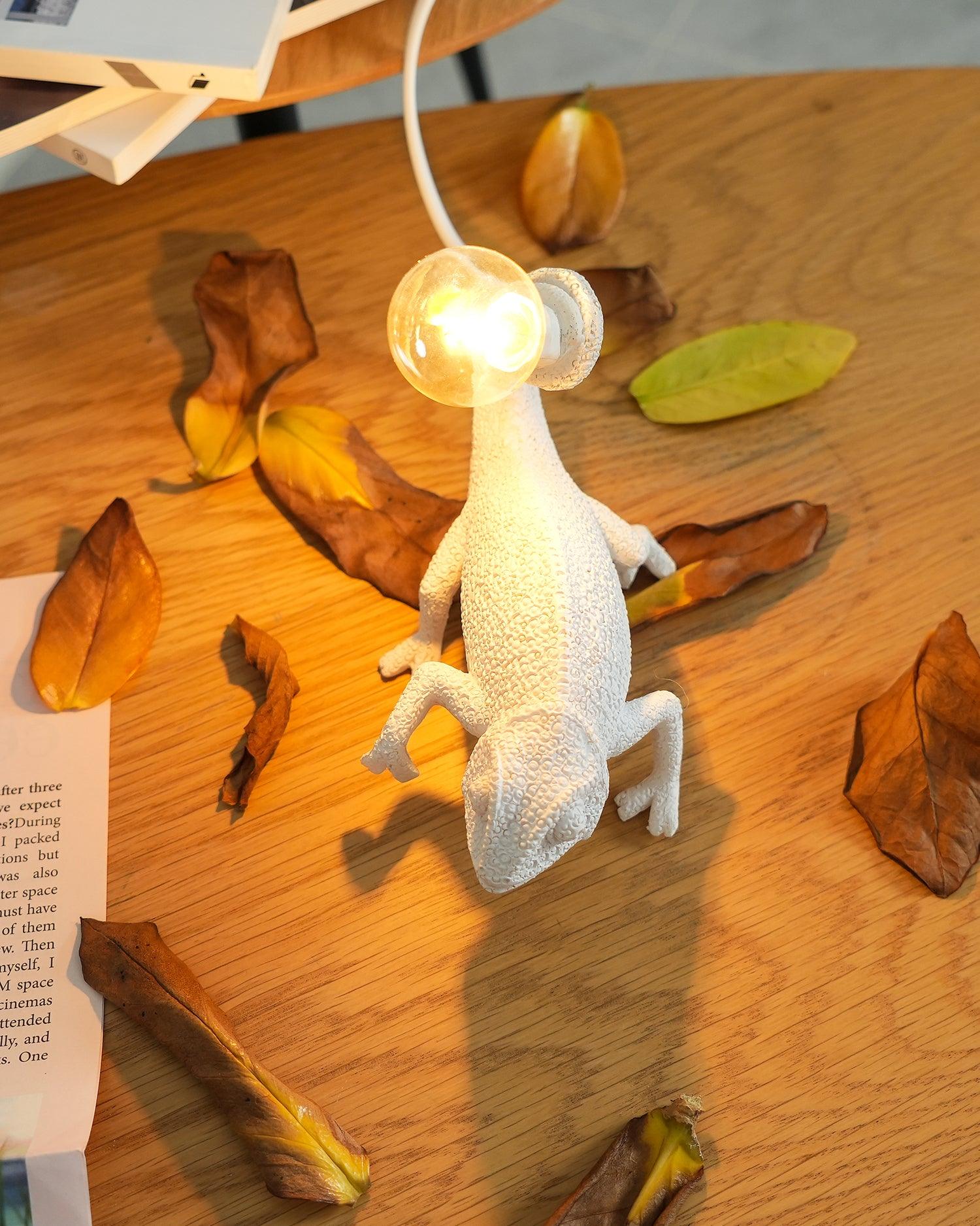 Cassian Table Lamp