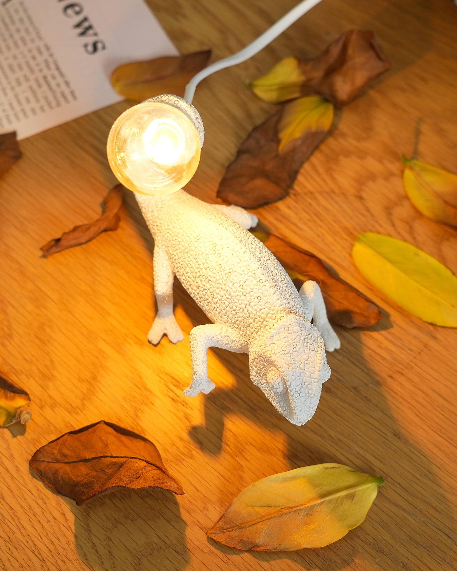 Cassian Table Lamp
