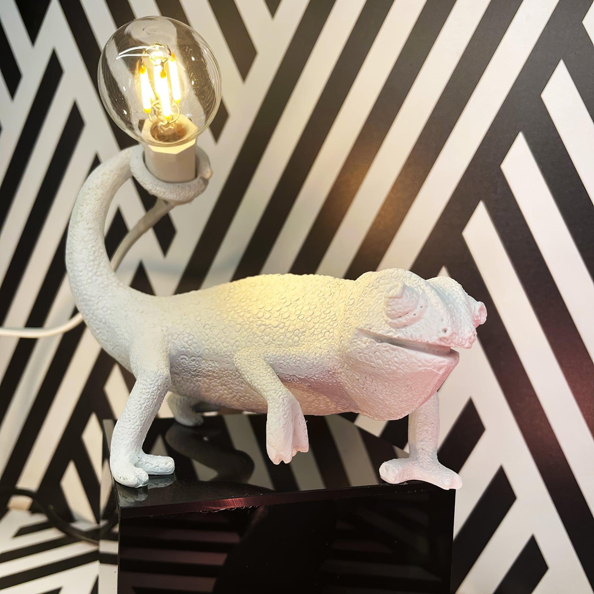 Cassian Table Lamp