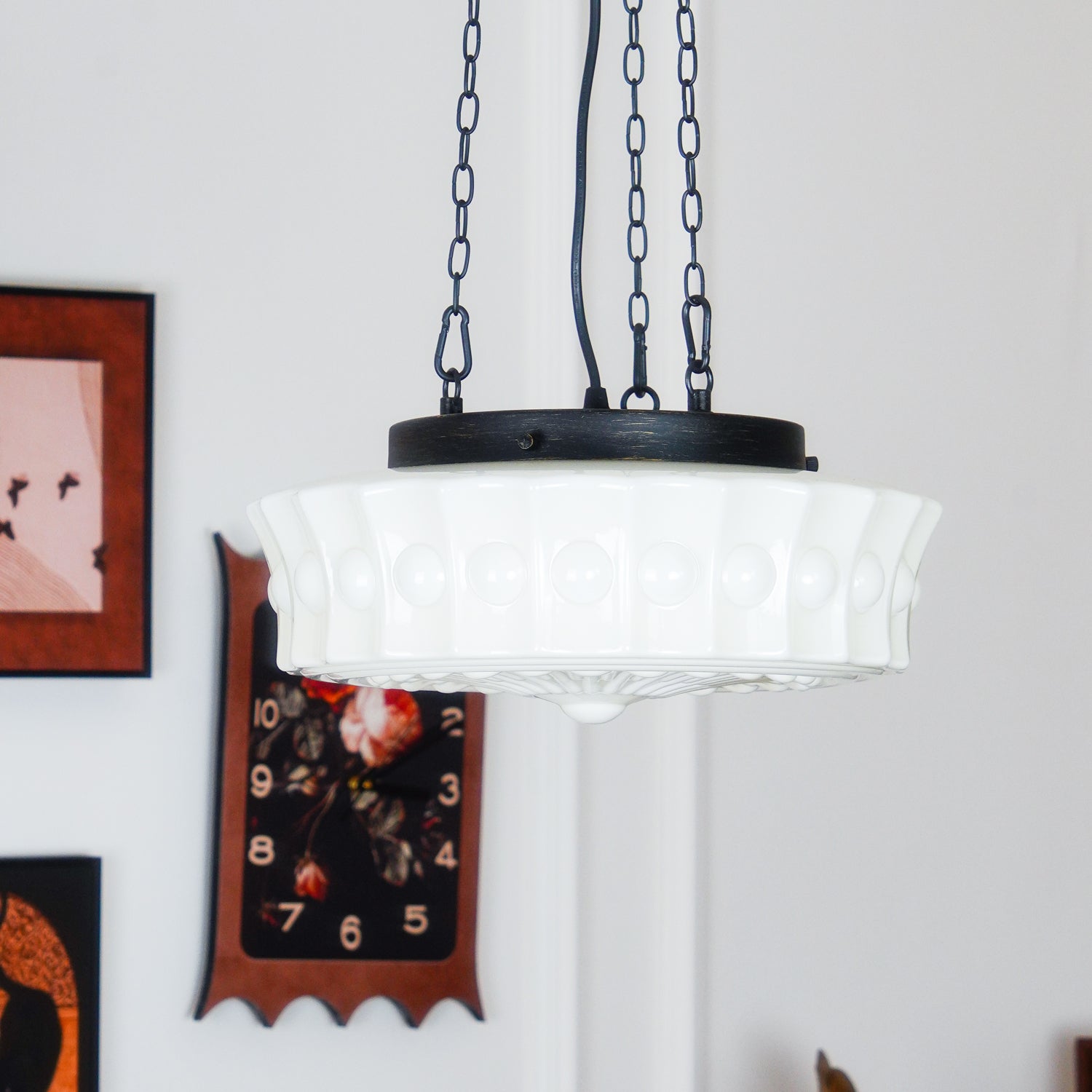 Sirixon Pendant Lamp Chain White Glass-Neutral Decor