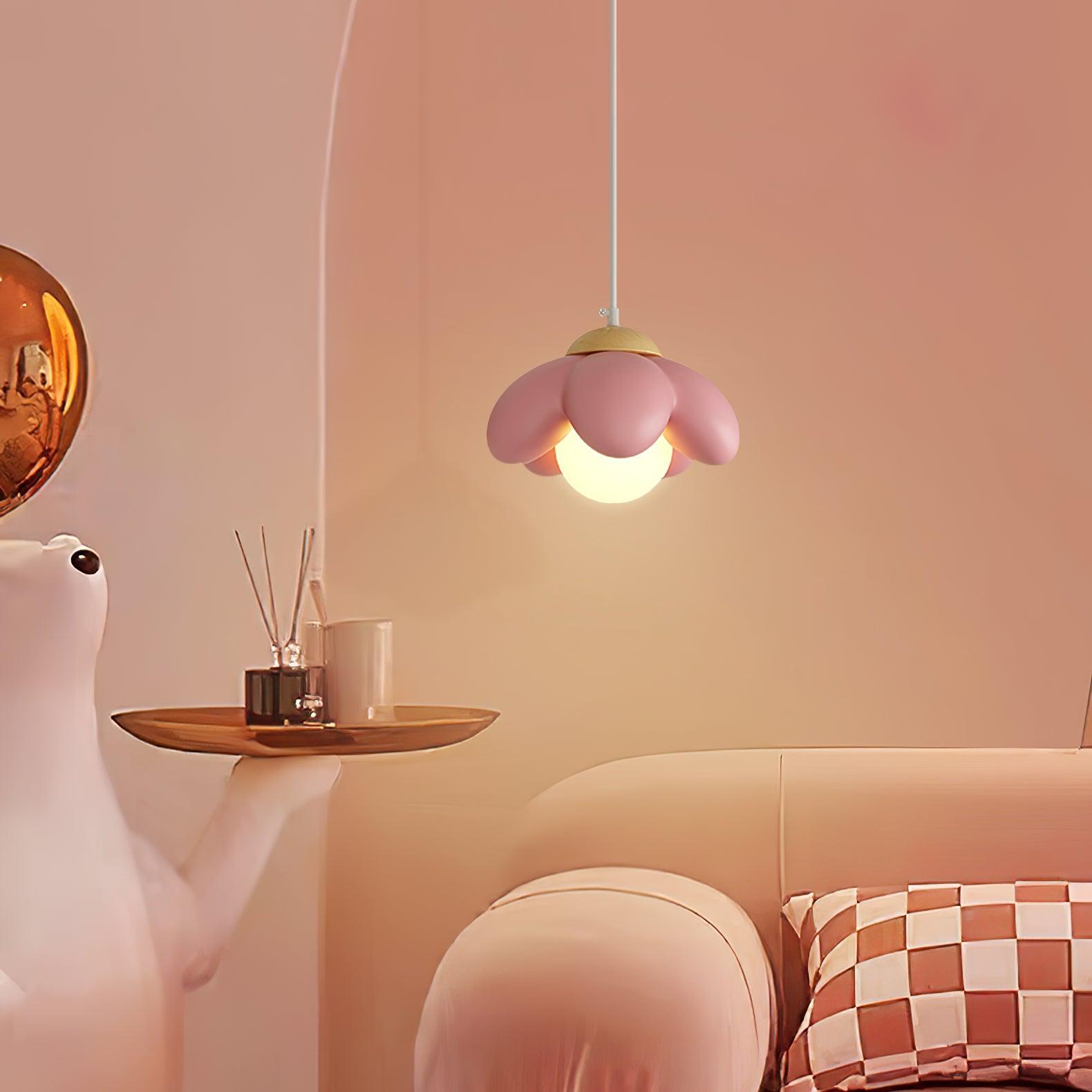 Clae Resin Cozy Artistic Pendant Lamp-Neutral Decor