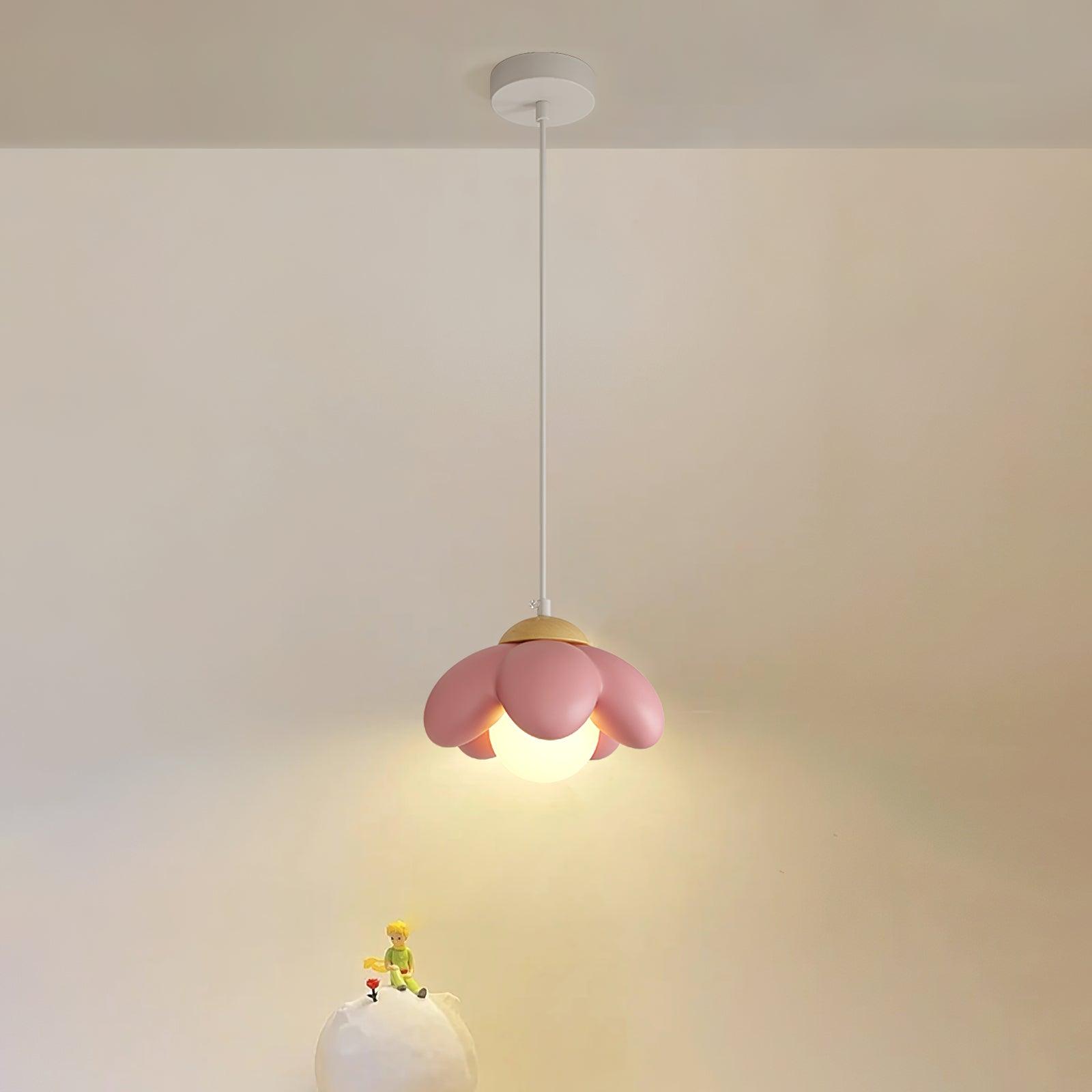 Clae Resin Cozy Artistic Pendant Lamp-Neutral Decor