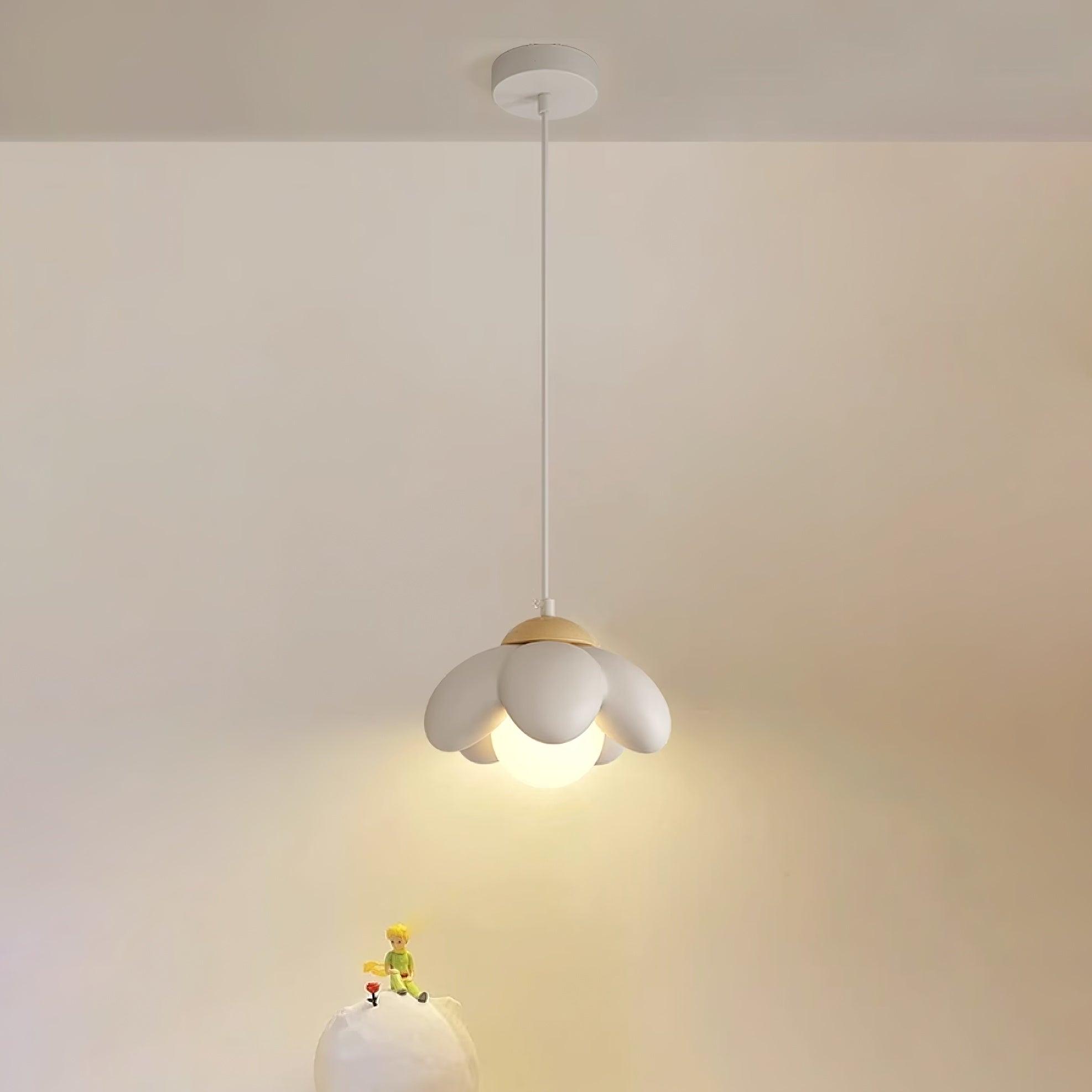 Clae Resin Cozy Artistic Pendant Lamp-Neutral Decor