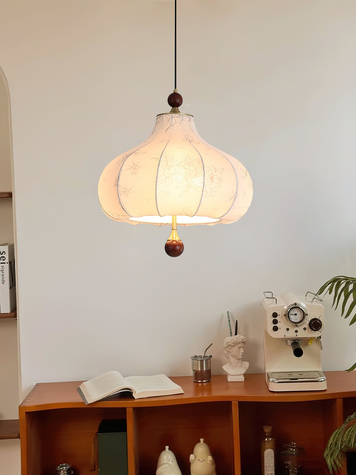 Favian Vintage Wood Pendant Lamp-Neutral Decor