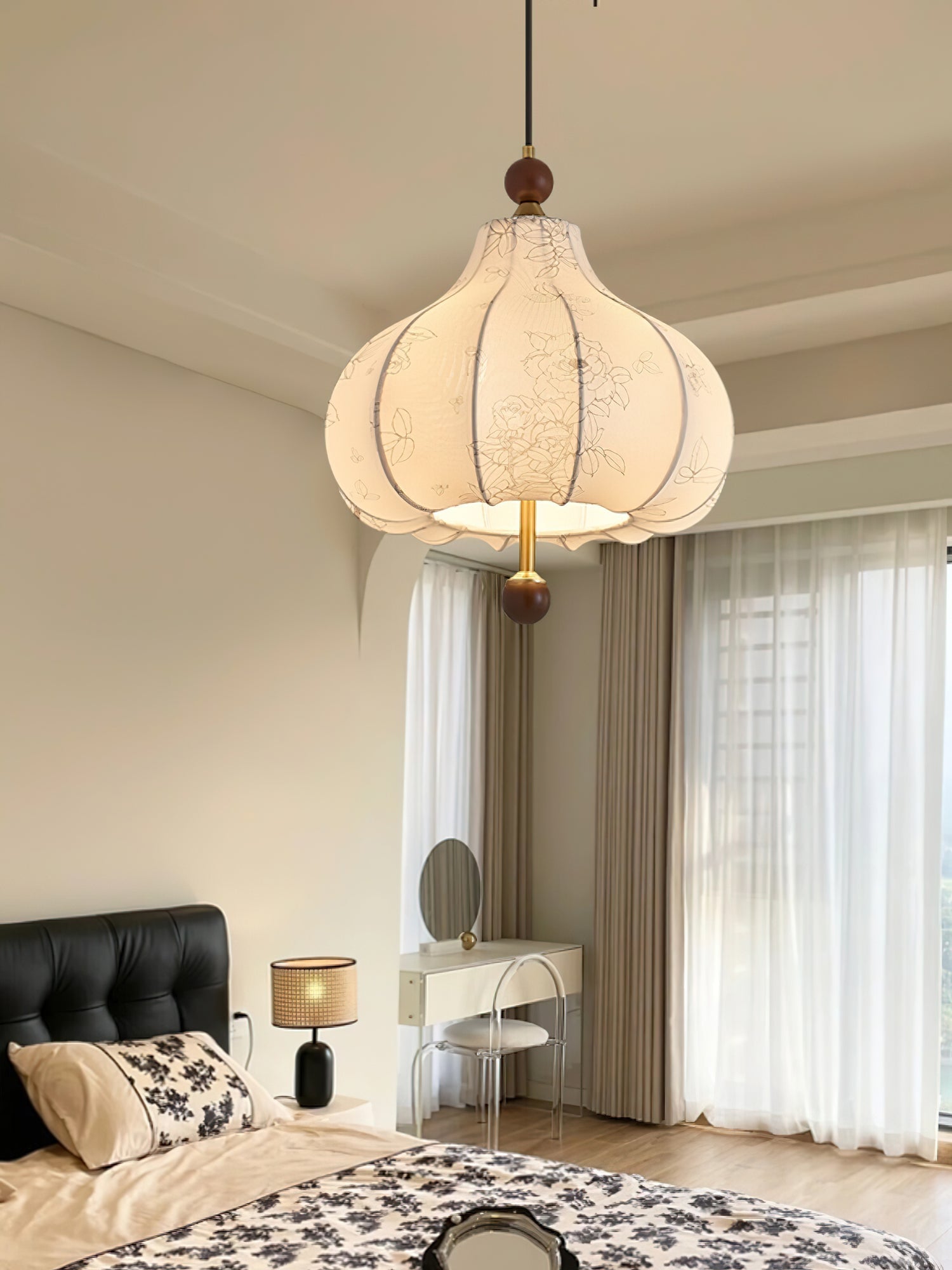 Favian Vintage Wood Pendant Lamp-Neutral Decor