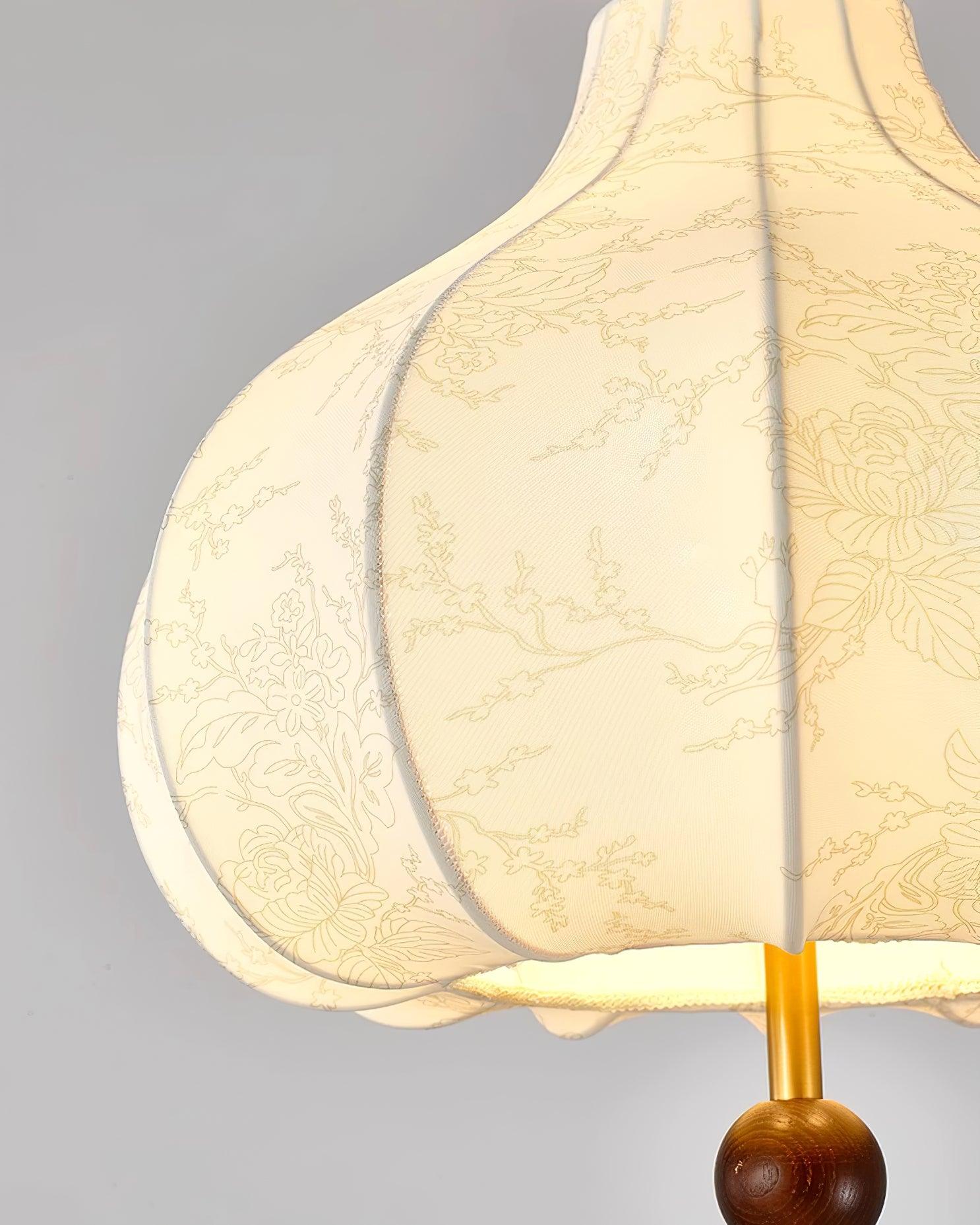 Hana Pendant Light