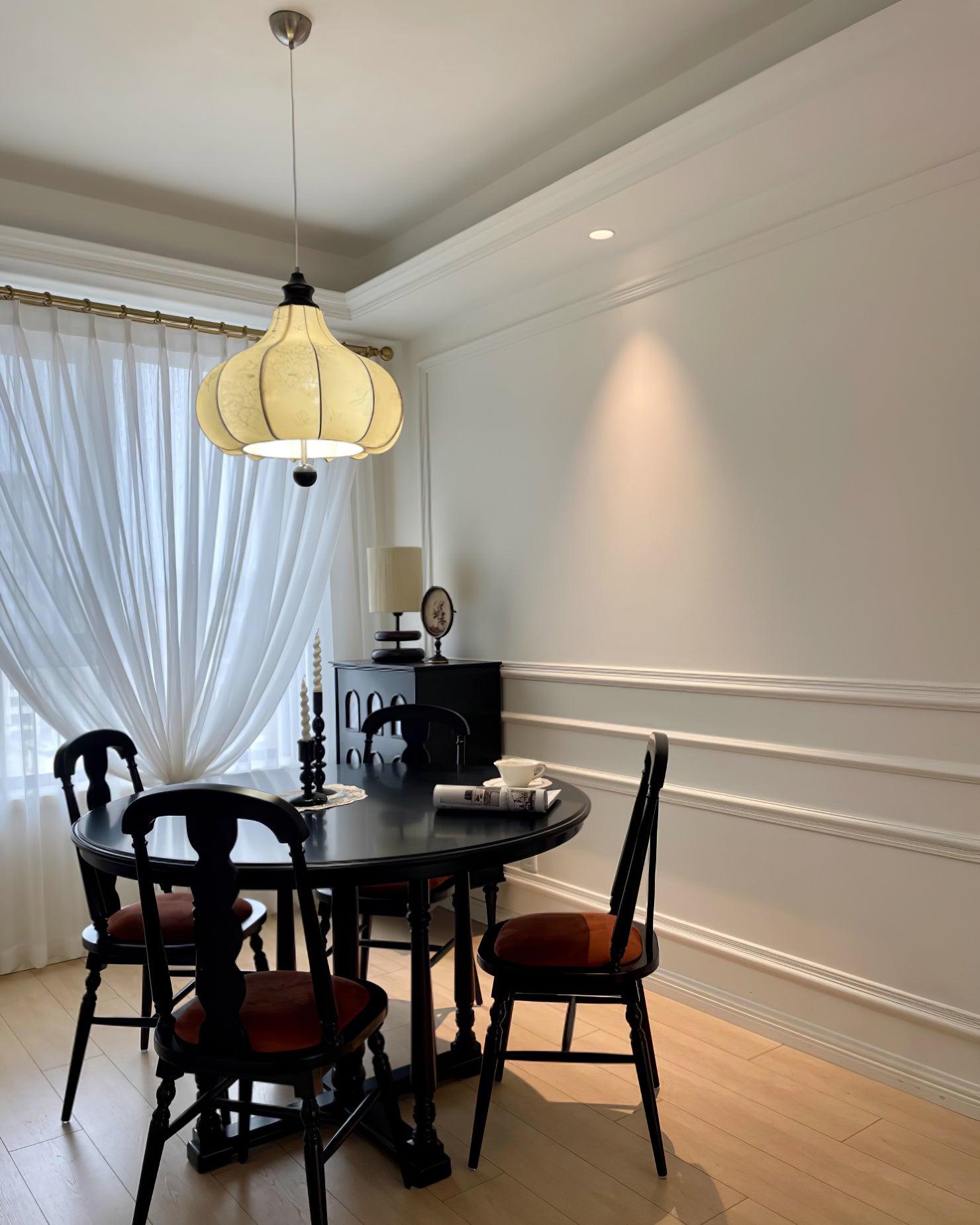 Hana Pendant Light