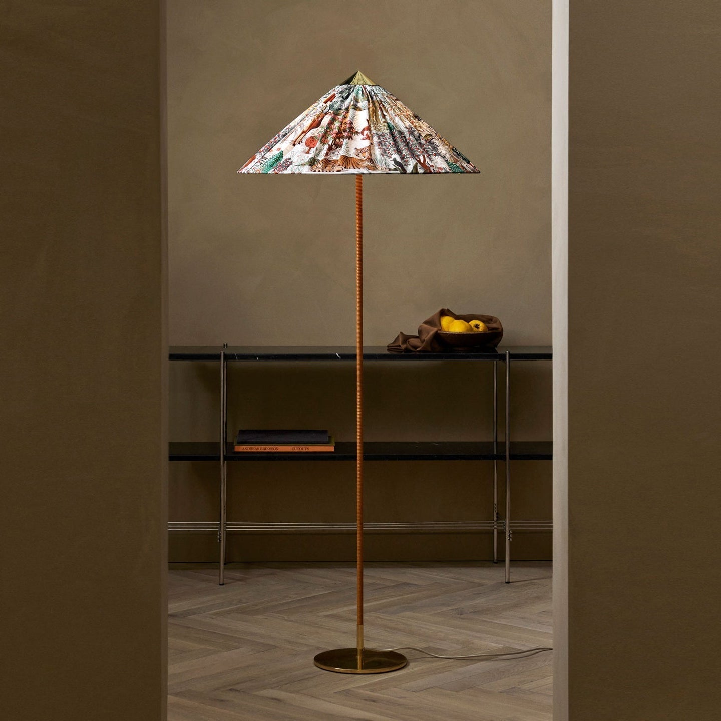 Docor Minimalist Floor Lamp-Neutral Decor