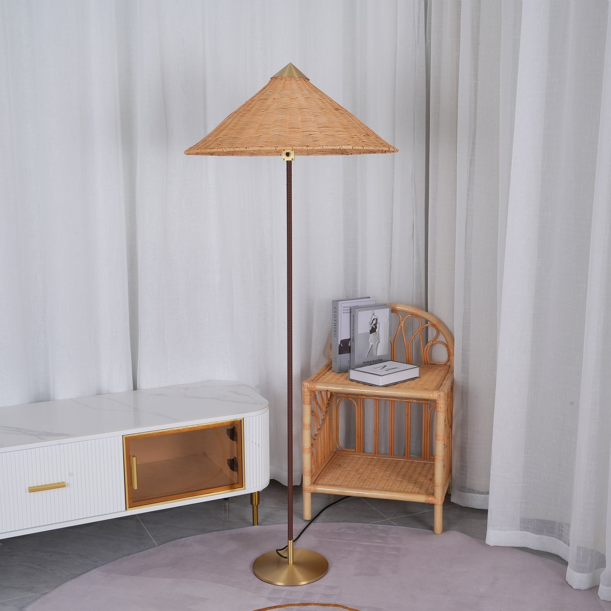 Docor Minimalist Floor Lamp-Neutral Decor