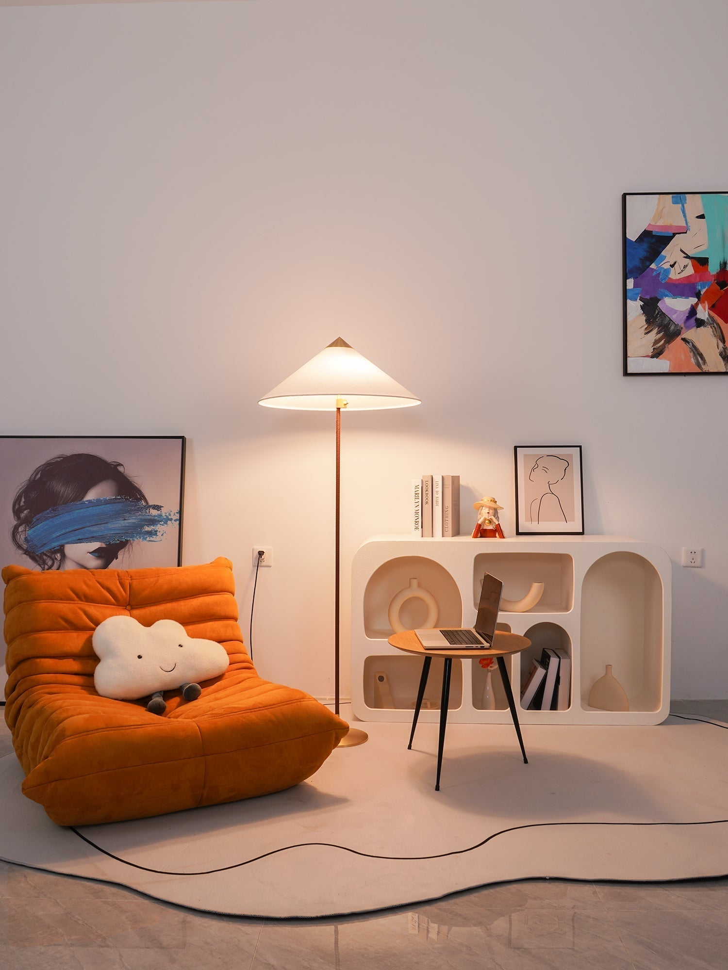 Docor Minimalist Floor Lamp-Neutral Decor