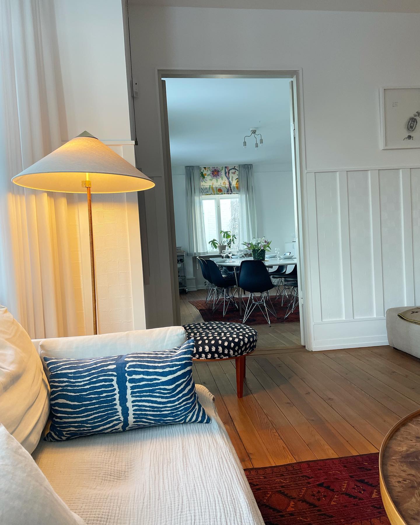 Docor Minimalist Floor Lamp-Neutral Decor