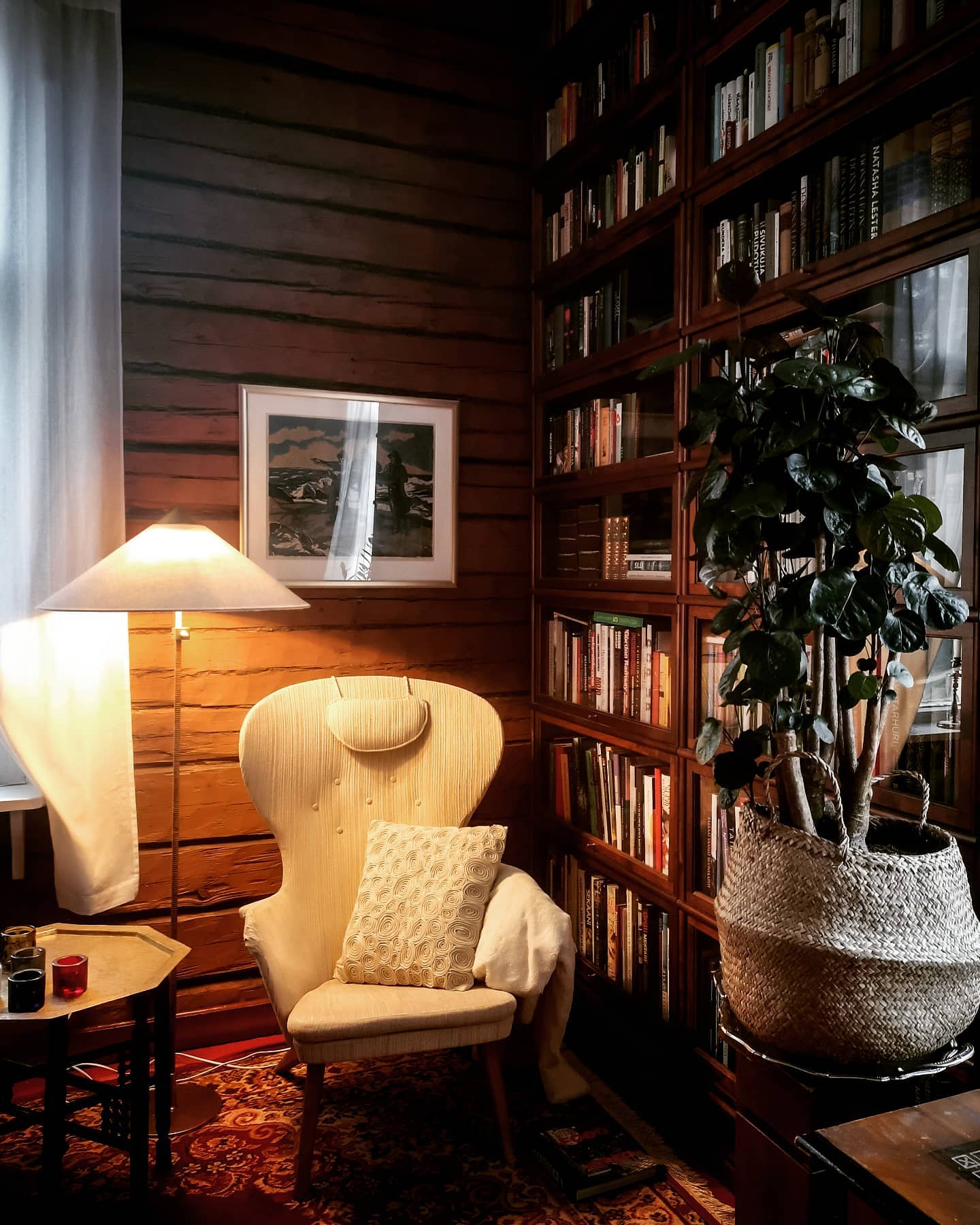 Docor Minimalist Floor Lamp-Neutral Decor