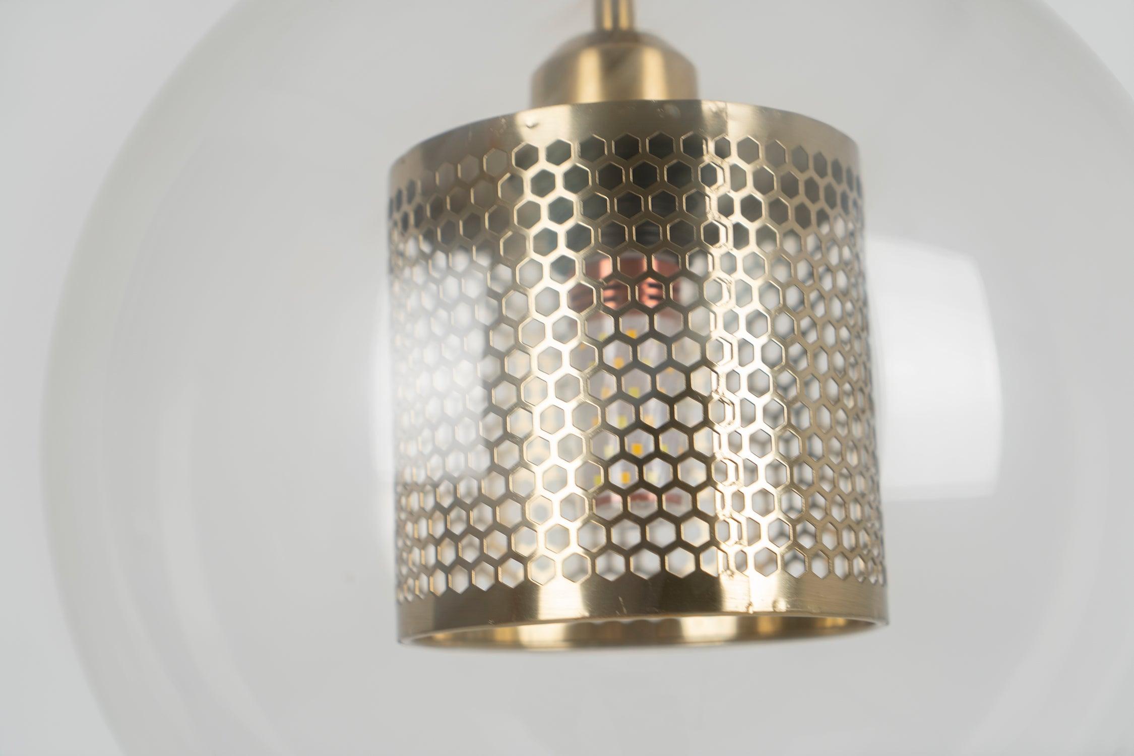 Lustra Pendant Lamp Chiswick Glass for Living Room-Neutral Decor