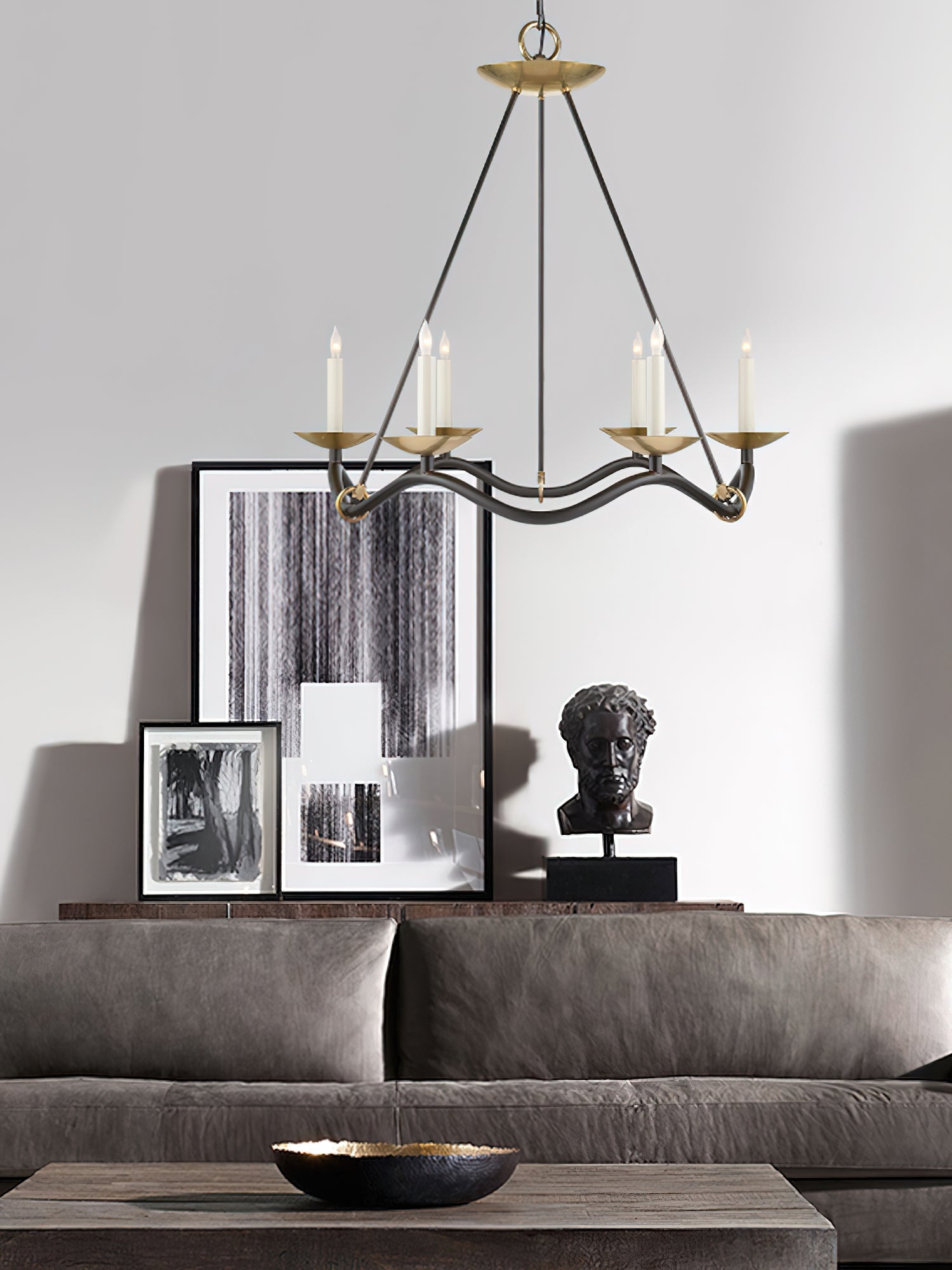 Evenor Elegance Vintage Brass Chandelier-Neutral Decor