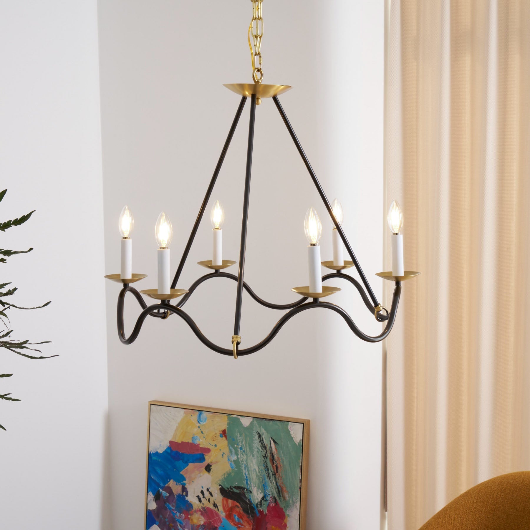 Evenor Elegance Vintage Brass Chandelier-Neutral Decor