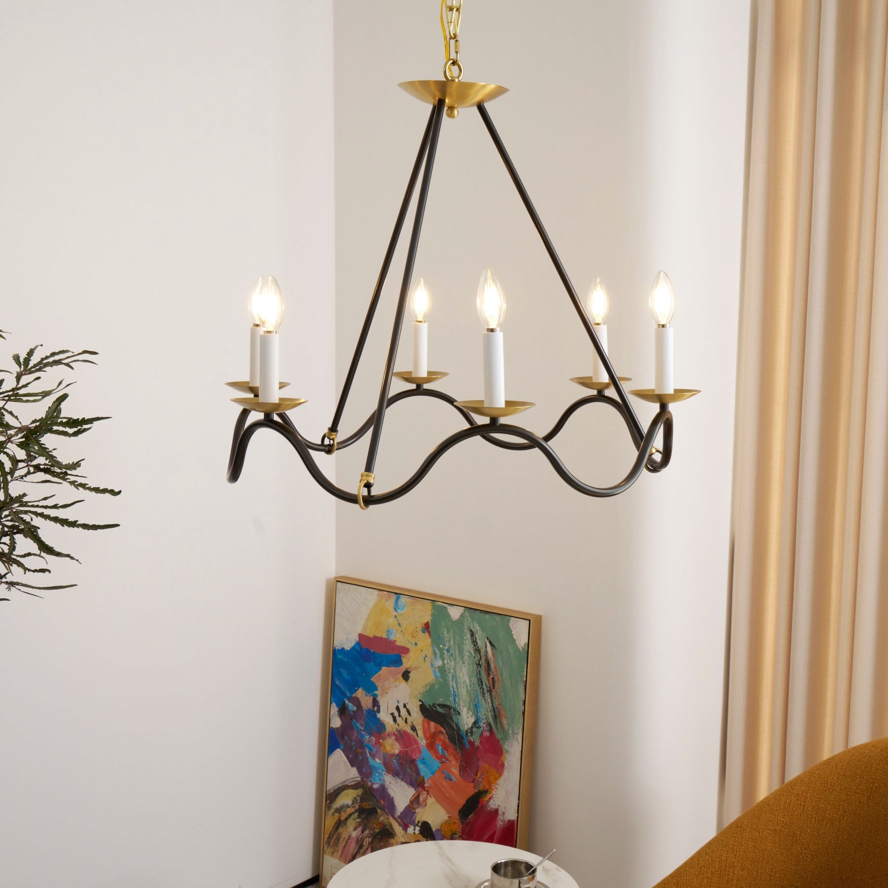 Evenor Elegance Vintage Brass Chandelier-Neutral Decor