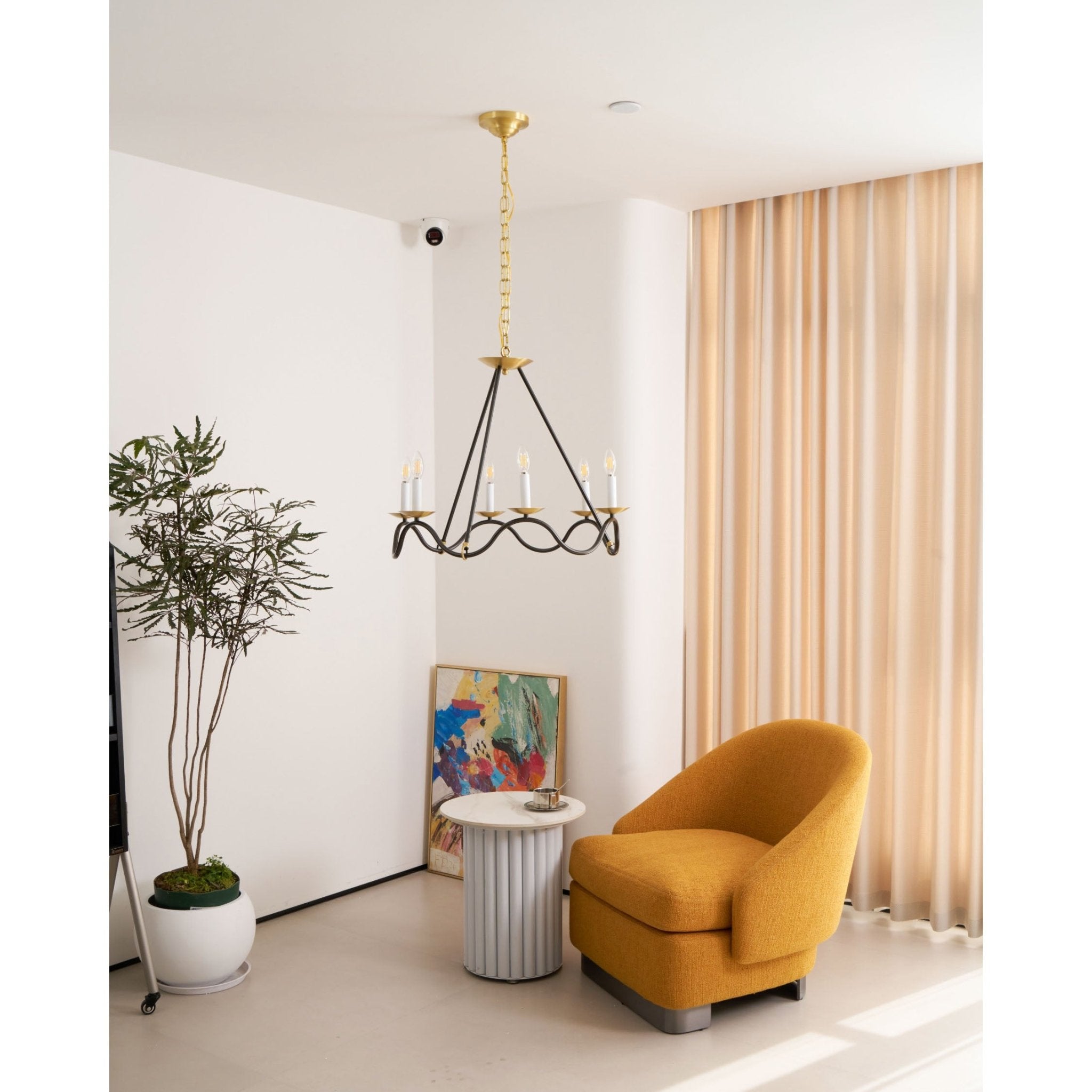 Evenor Elegance Vintage Brass Chandelier-Neutral Decor