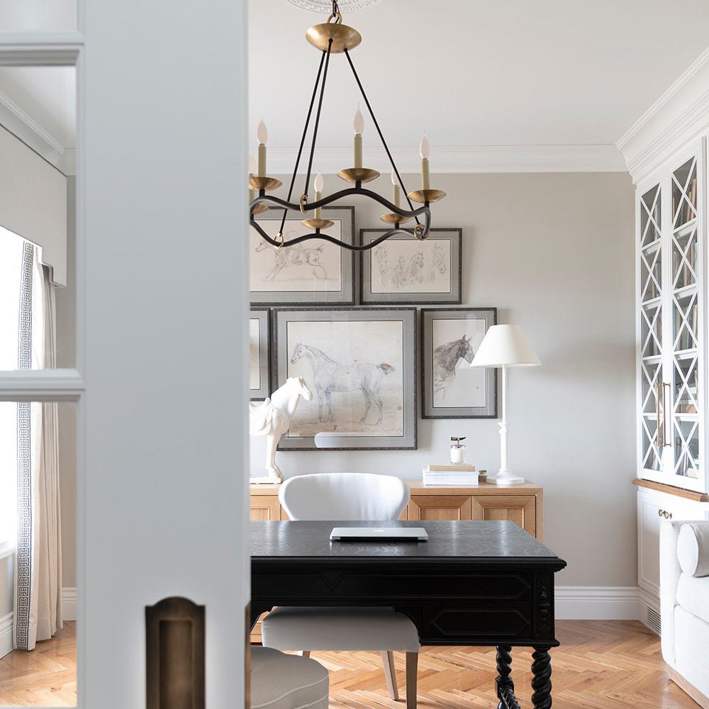 Evenor Elegance Vintage Brass Chandelier-Neutral Decor