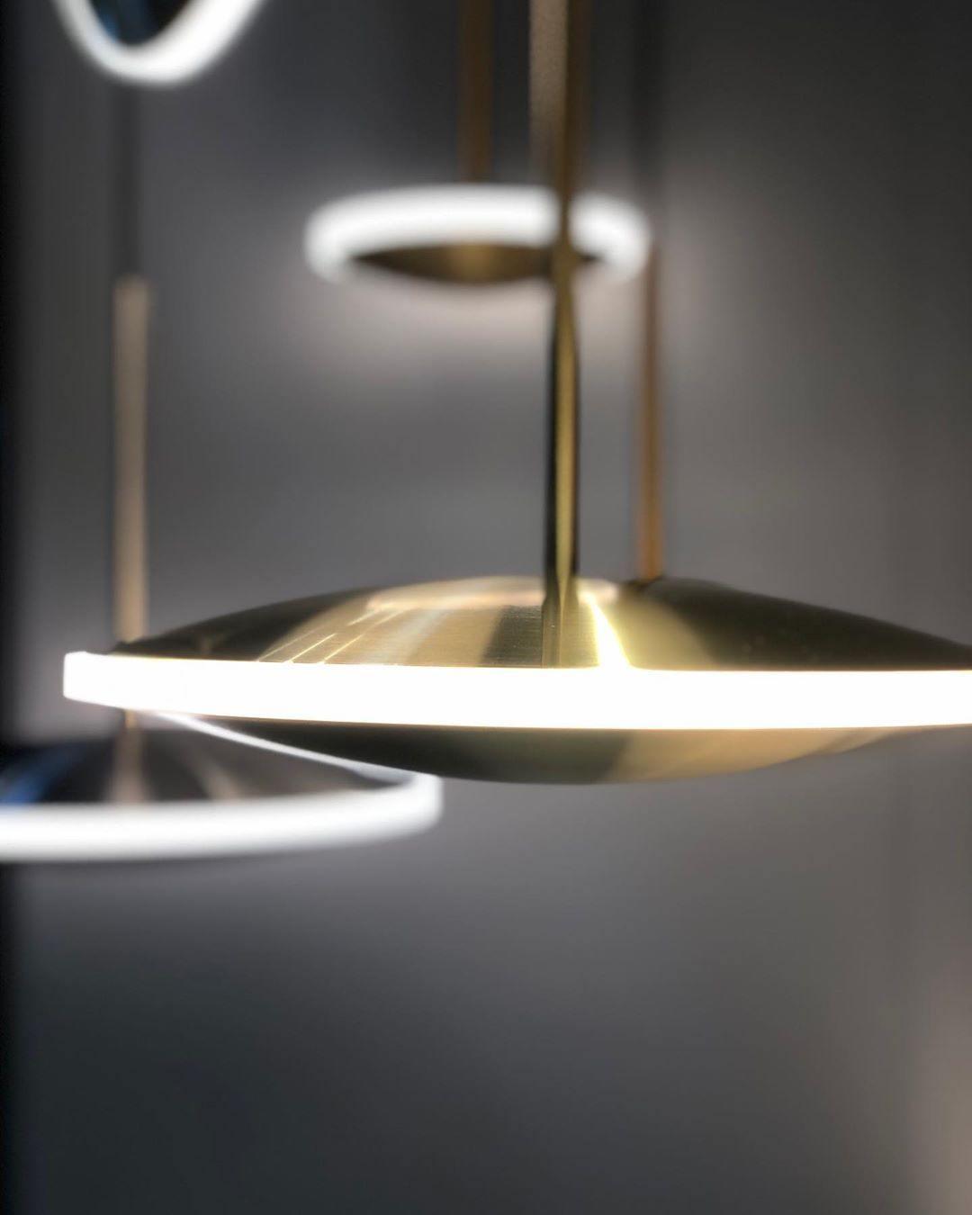 Uvenisra Modern Minimalist Dish Pendant Light-Neutral Decor