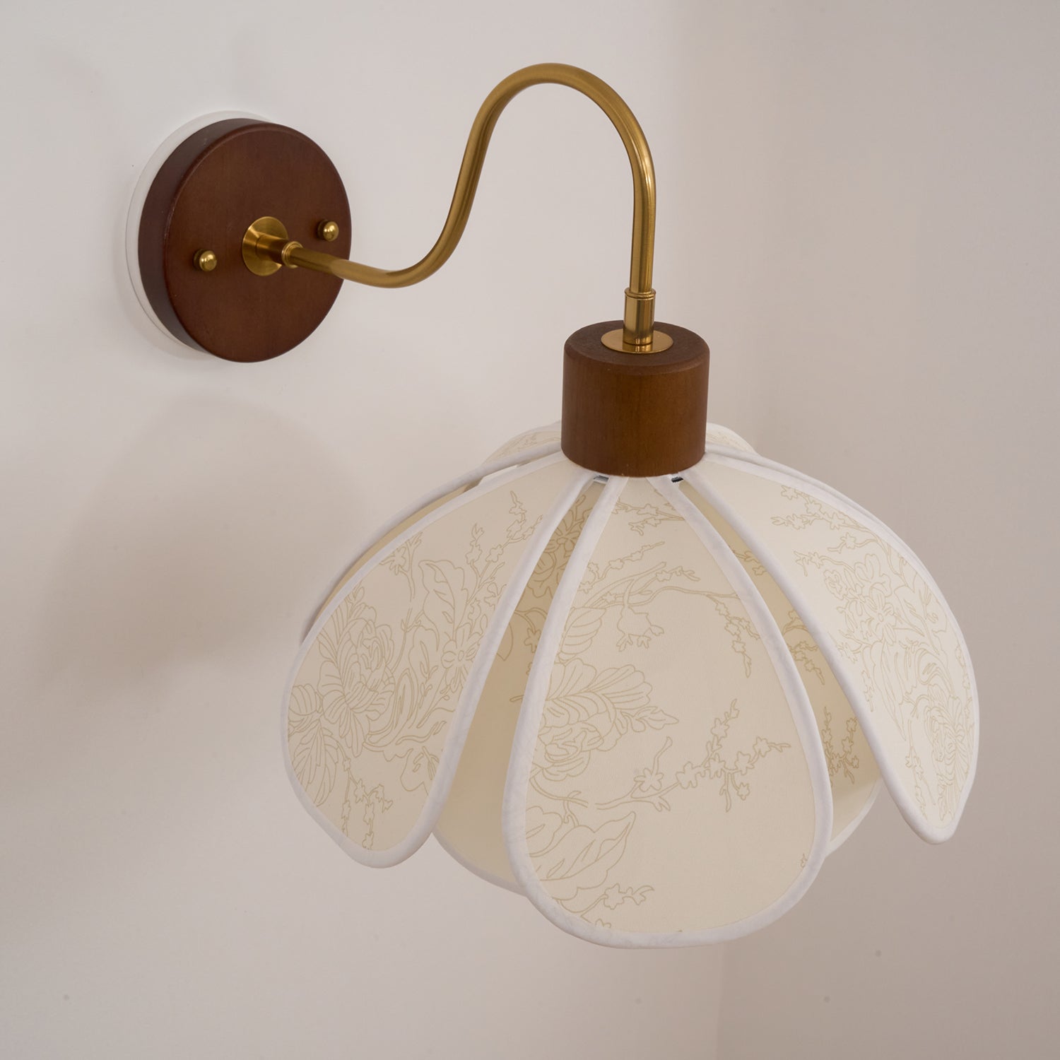 Yuki Wall Lamp Floral Wood Fabirc - Neutralighting