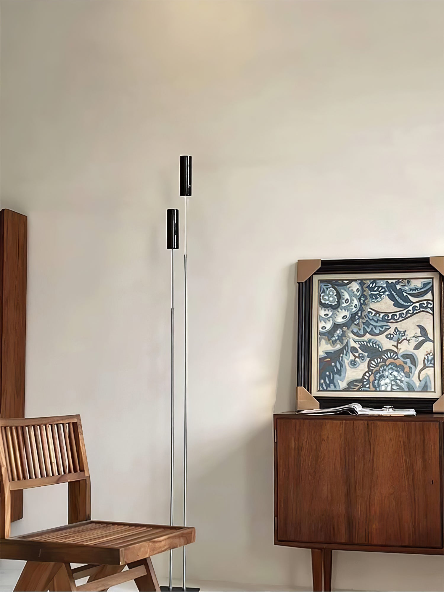 Telum Minimalist Black Floor Lamp-Neutral Decor