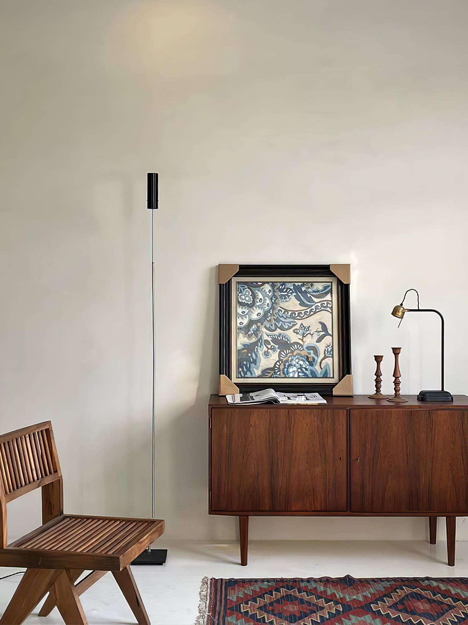 Telum Minimalist Black Floor Lamp-Neutral Decor