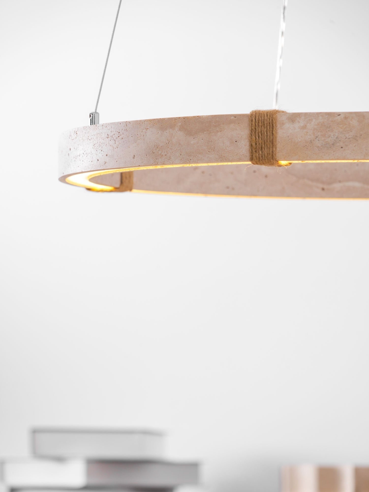 Alsilis Travertine Chandelier-Neutral Decor