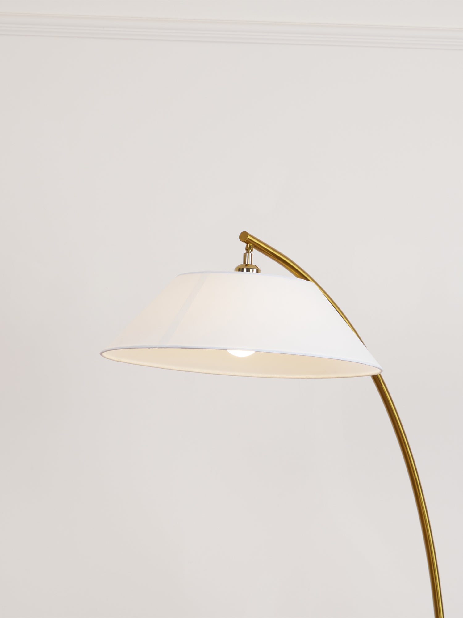 Veradin Steel Fabric Floor Lamp-Neutral Decor
