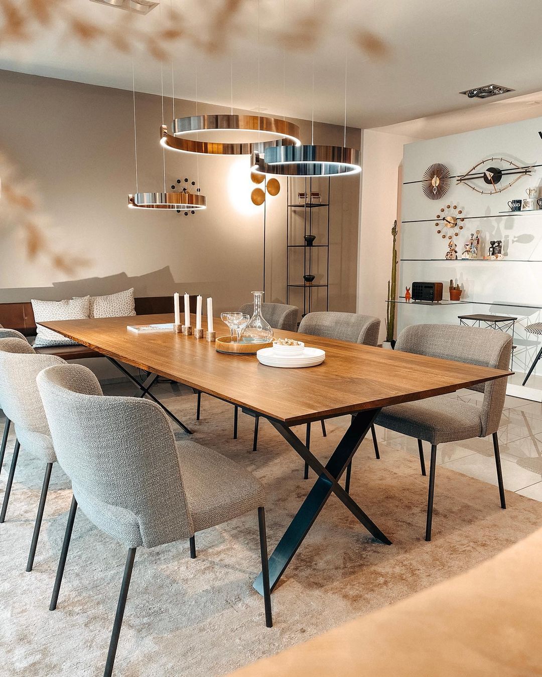 Frixx Modern Minimalist Chandelier-Neutral Decor