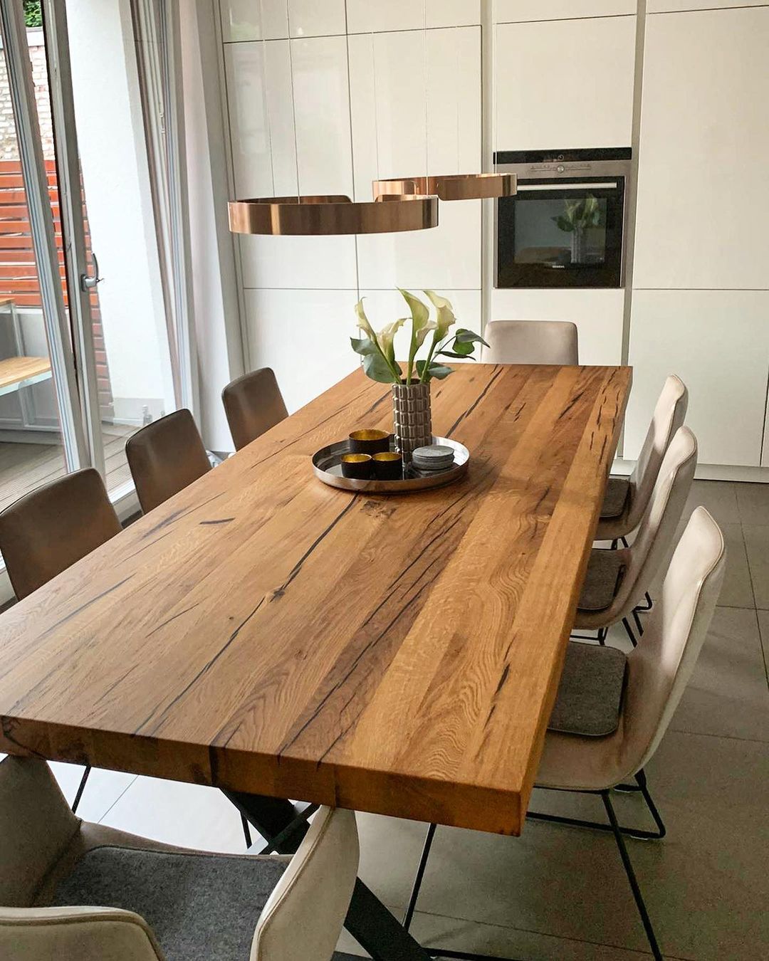Frixx Modern Minimalist Chandelier-Neutral Decor