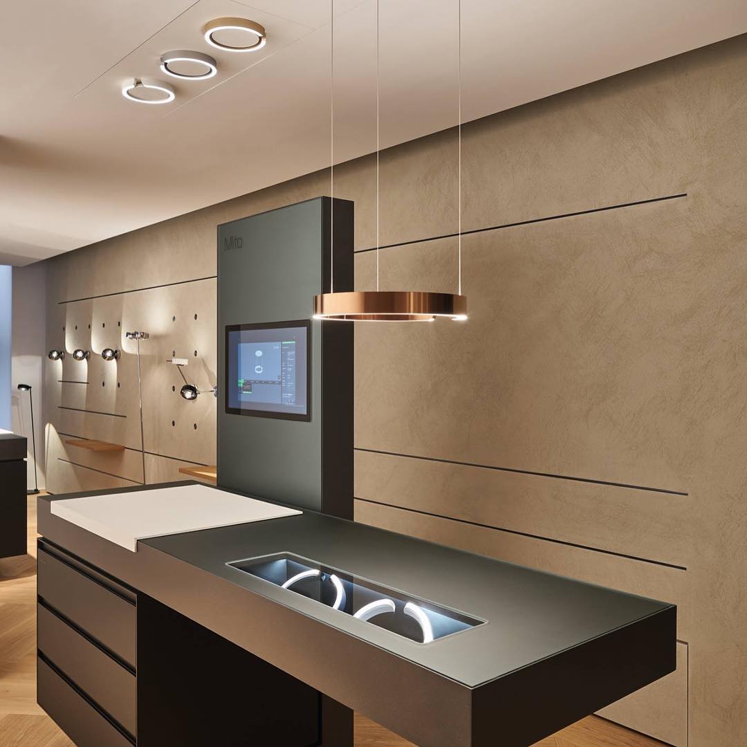 Frixx Modern Minimalist Chandelier-Neutral Decor