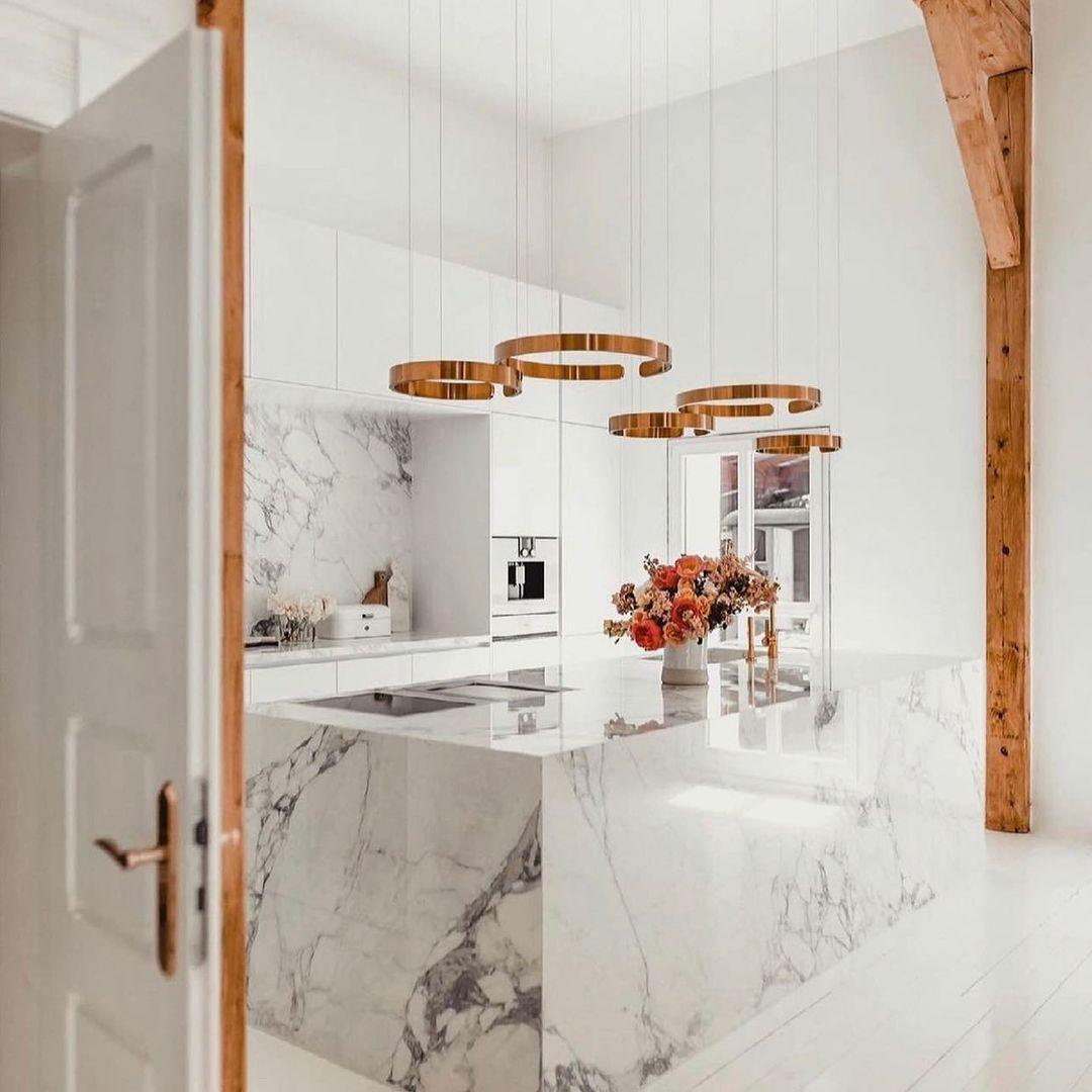 Frixx Modern Minimalist Chandelier-Neutral Decor