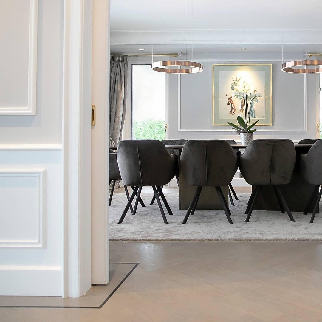 Frixx Modern Minimalist Chandelier-Neutral Decor