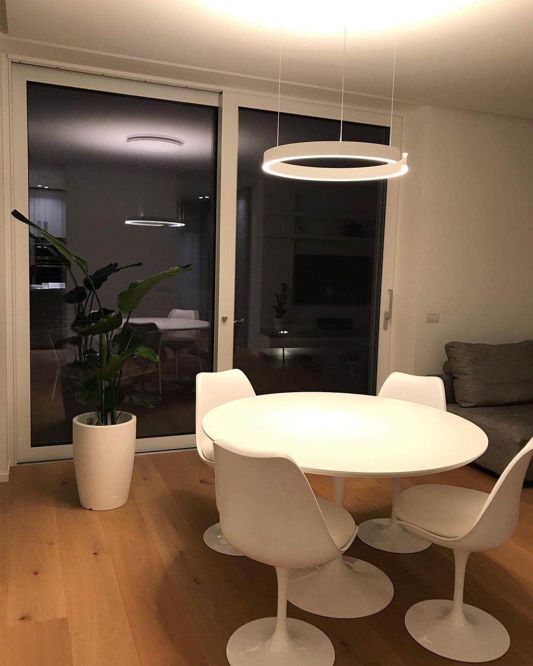Frixx Modern Minimalist Chandelier-Neutral Decor