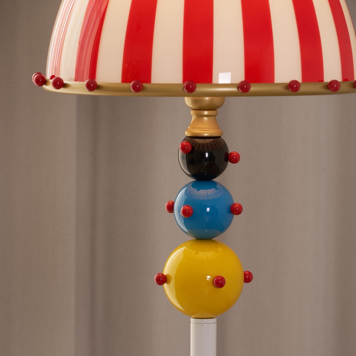 Jora Floor Lamp