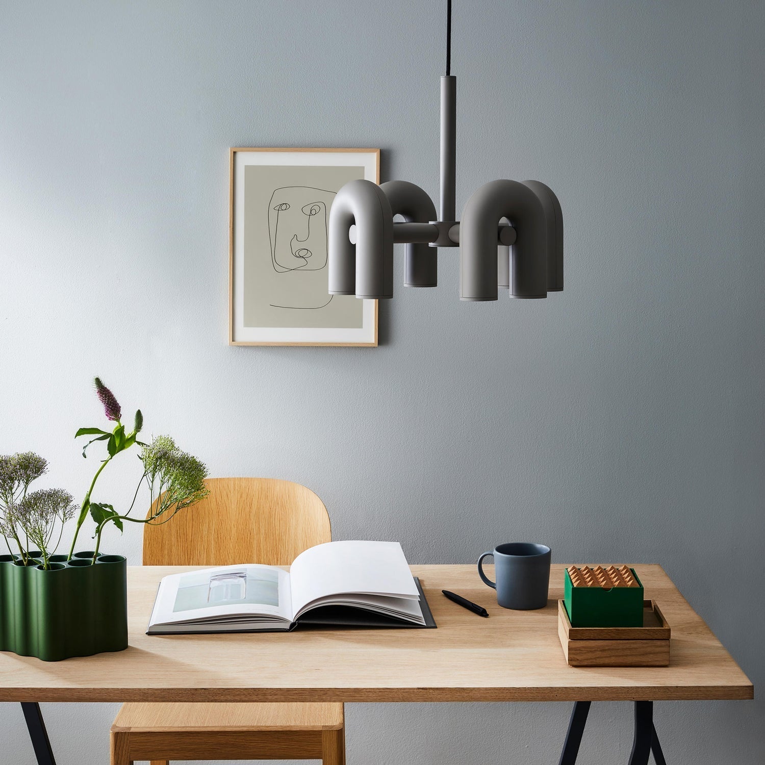 Lustra Chandelier Cirkus U Shape-Neutral Decor