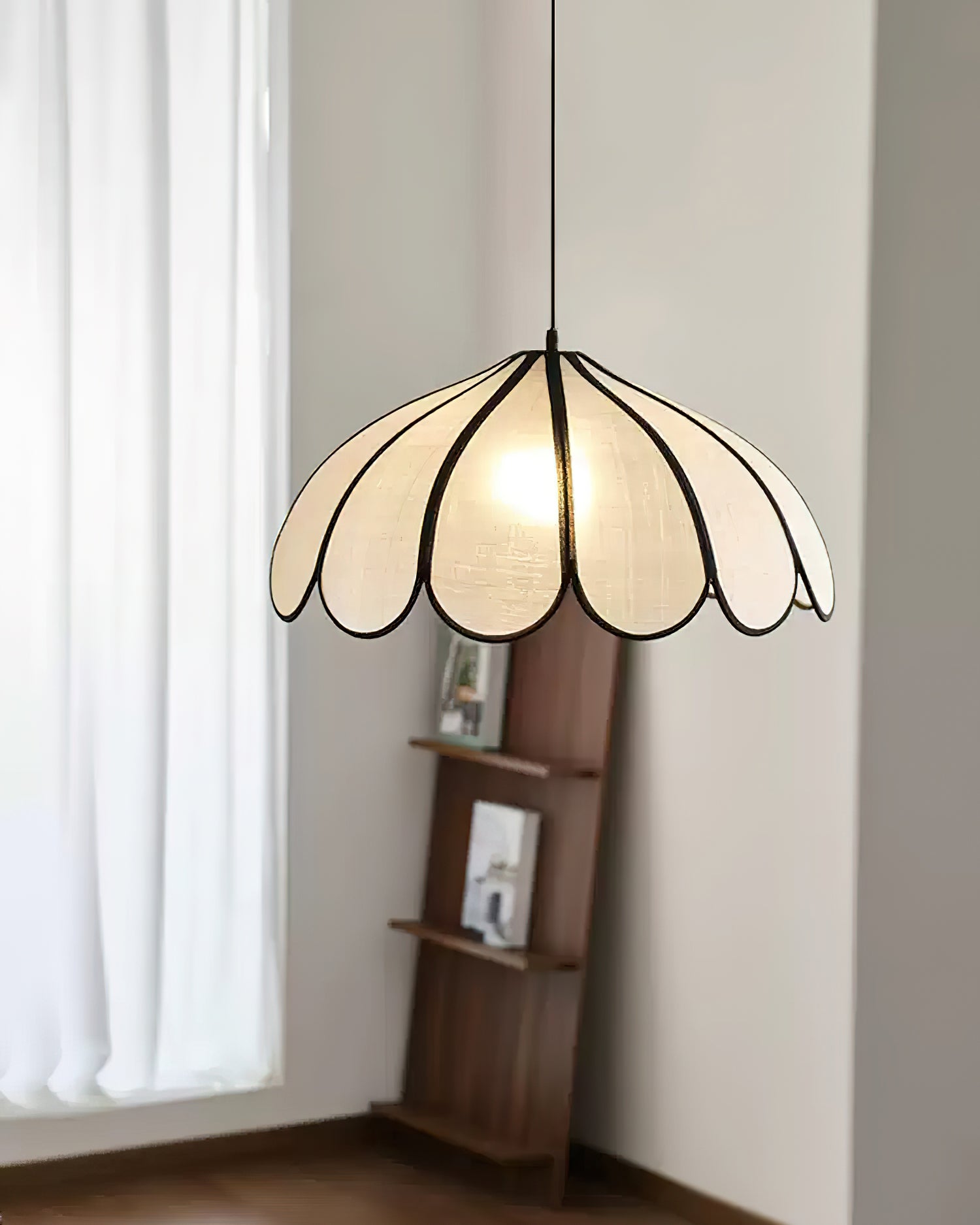 Pendant Lamp Scalloped Plant Fiber Shade Metal Frame Minimalist