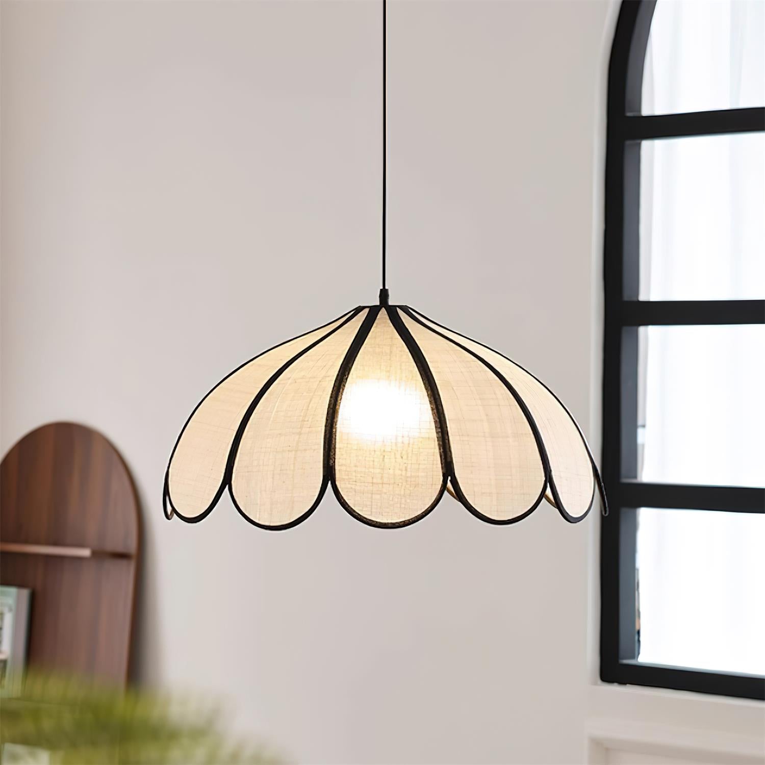 Pendant Lamp Scalloped Plant Fiber Shade Metal Frame Minimalist