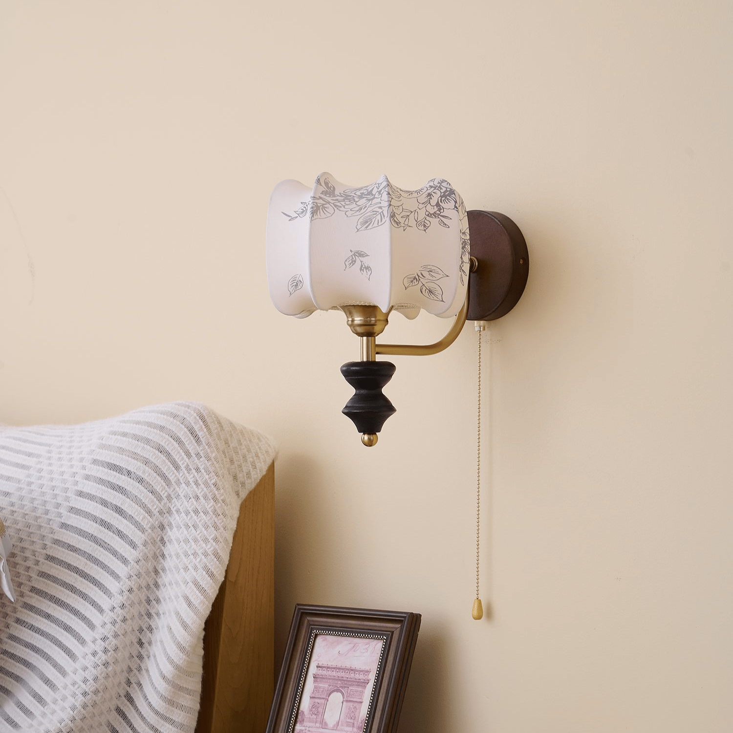 Eshae Premium Nordic Art Fabric Wood Wall Lamp-Neutral Decor