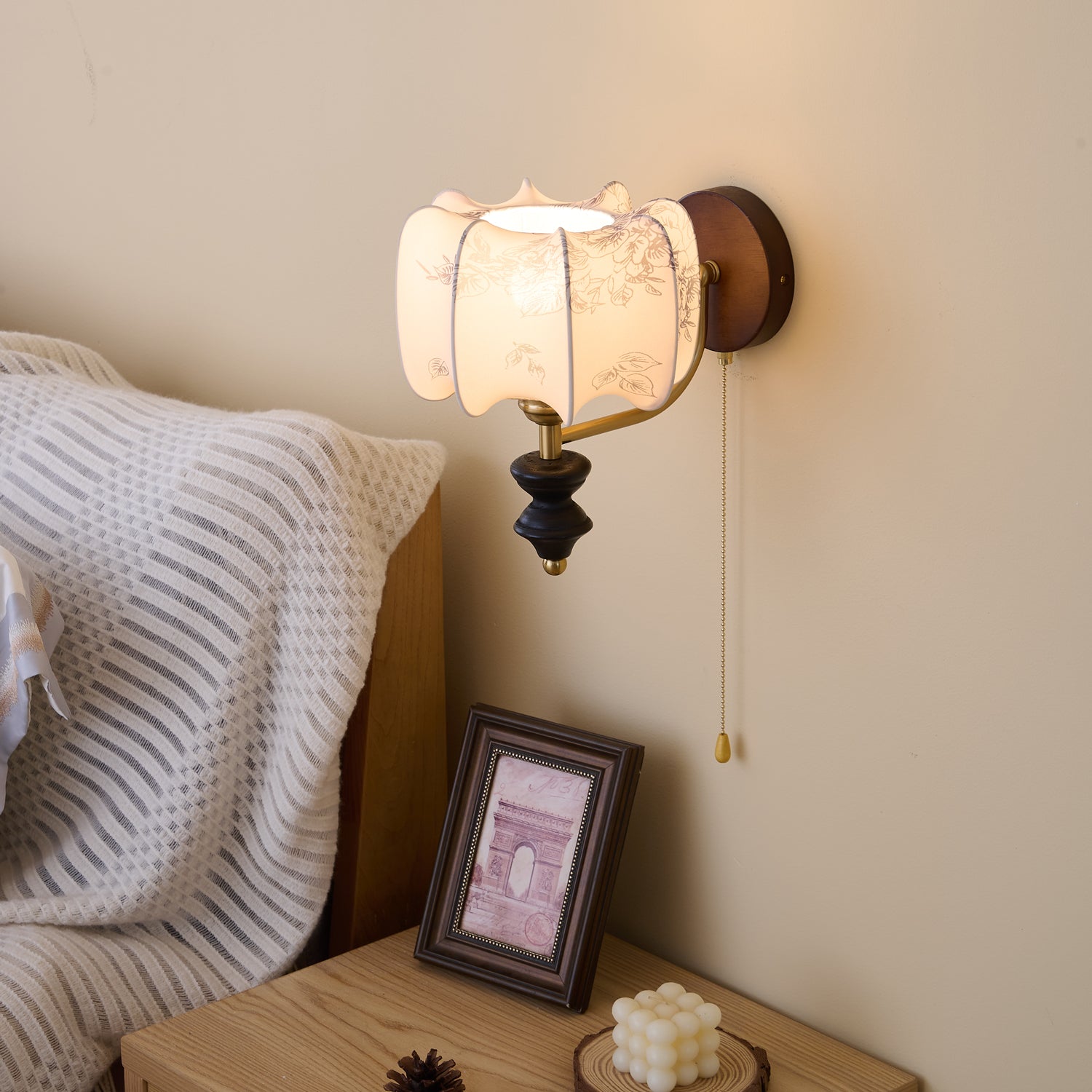 Eshae Premium Nordic Art Fabric Wood Wall Lamp-Neutral Decor
