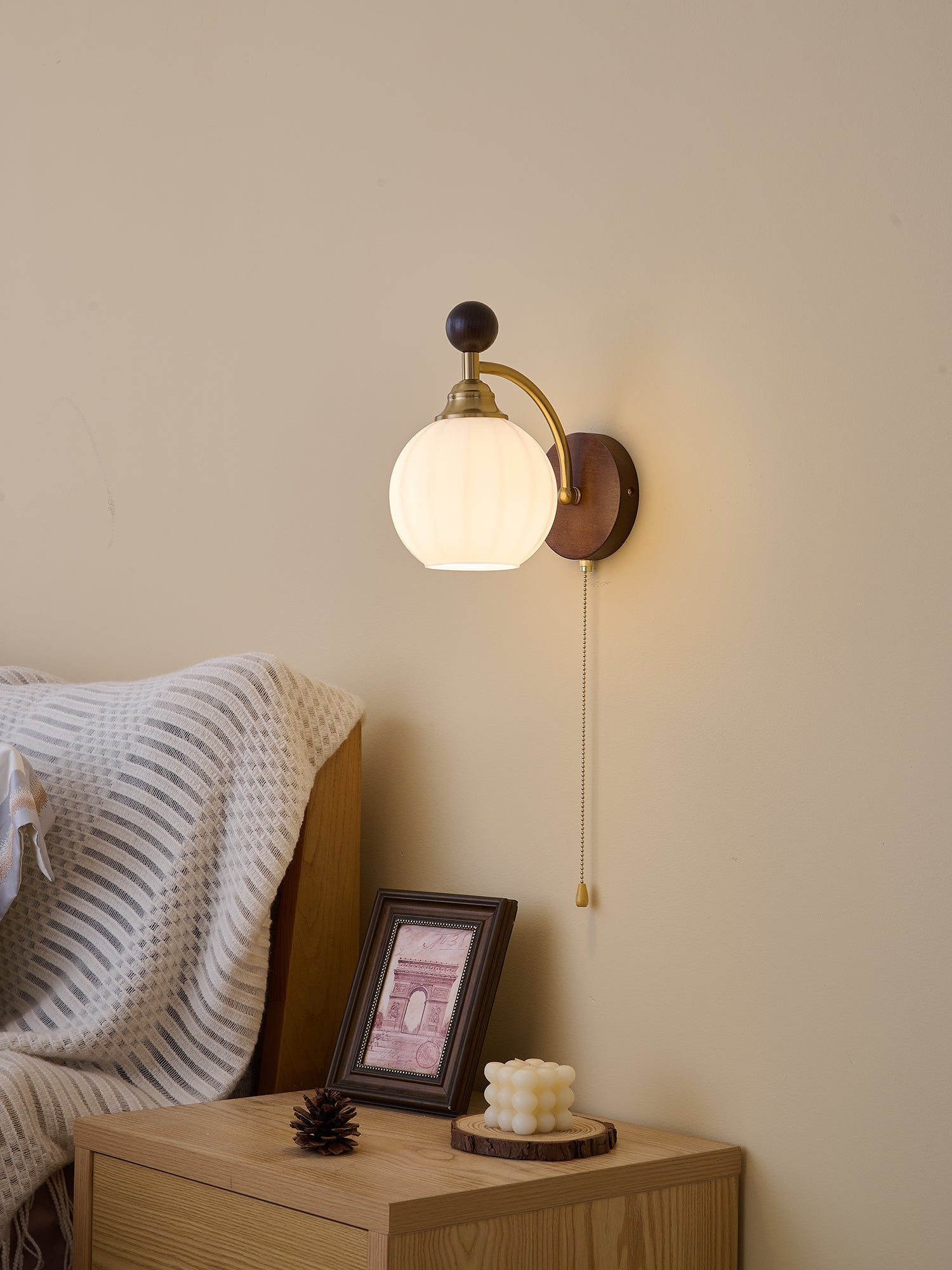 Eshae Premium Nordic Art Fabric Wood Wall Lamp-Neutral Decor