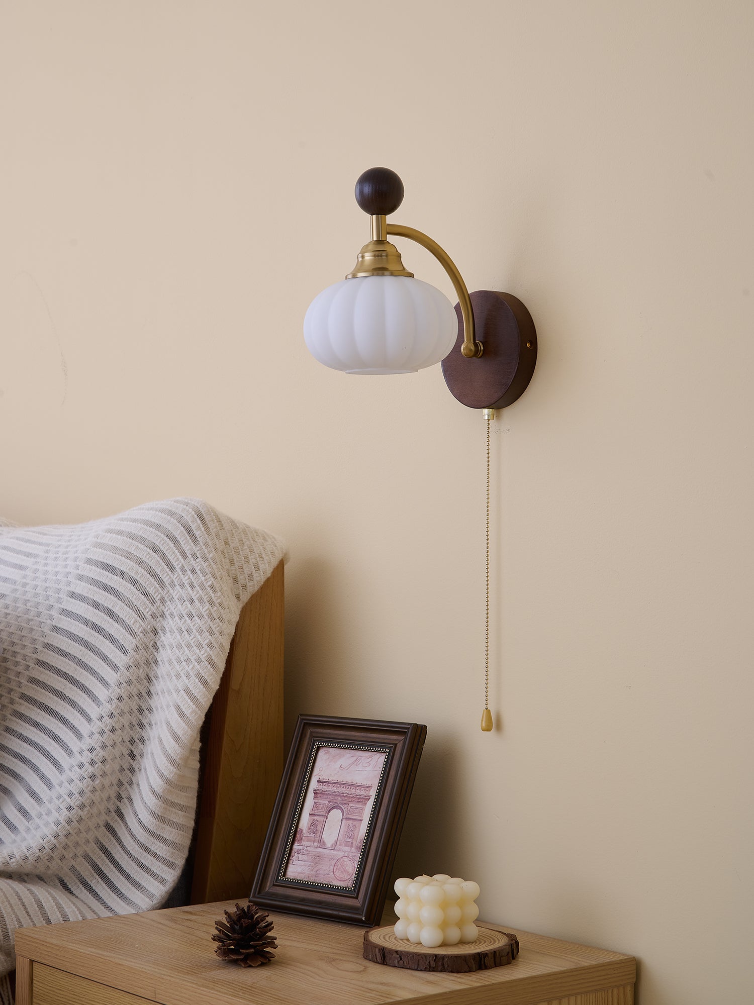 Eshae Premium Nordic Art Fabric Wood Wall Lamp-Neutral Decor