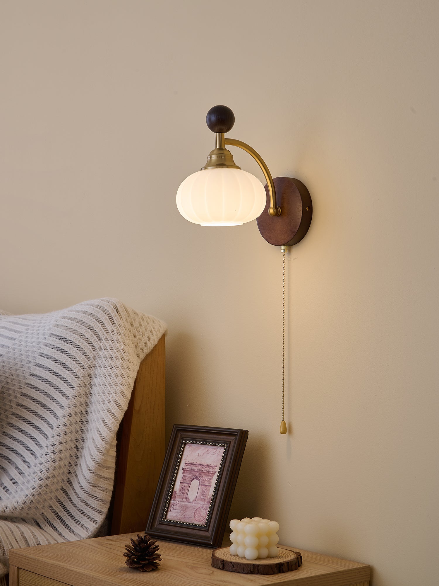 Eshae Premium Nordic Art Fabric Wood Wall Lamp-Neutral Decor