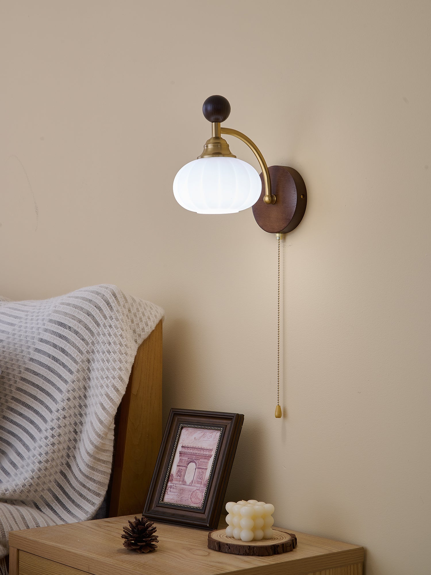 Eshae Premium Nordic Art Fabric Wood Wall Lamp-Neutral Decor