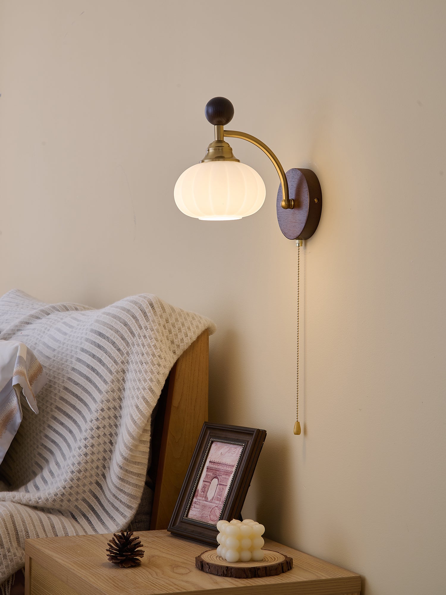 Eshae Premium Nordic Art Fabric Wood Wall Lamp-Neutral Decor
