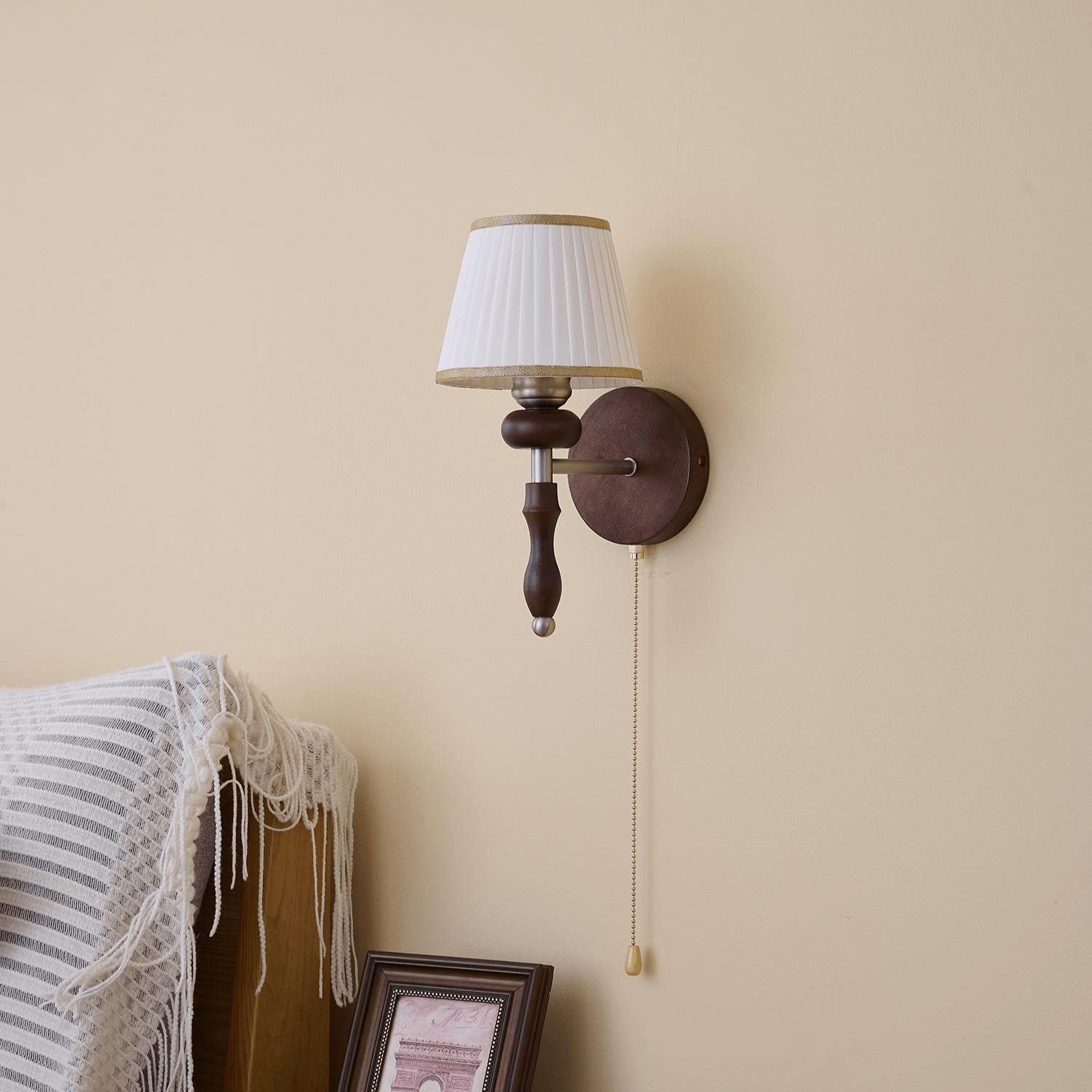 Eshae Premium Nordic Art Fabric Wood Wall Lamp-Neutral Decor
