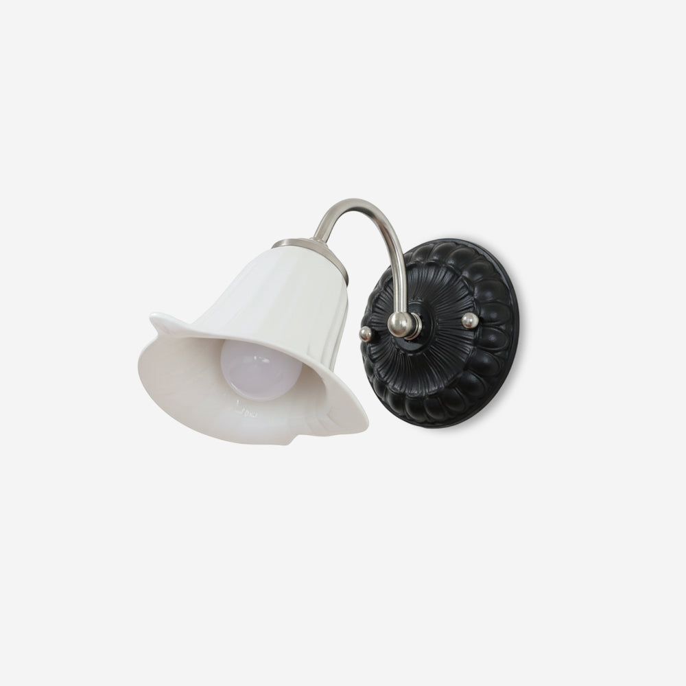 Beatrice Wall Lamp